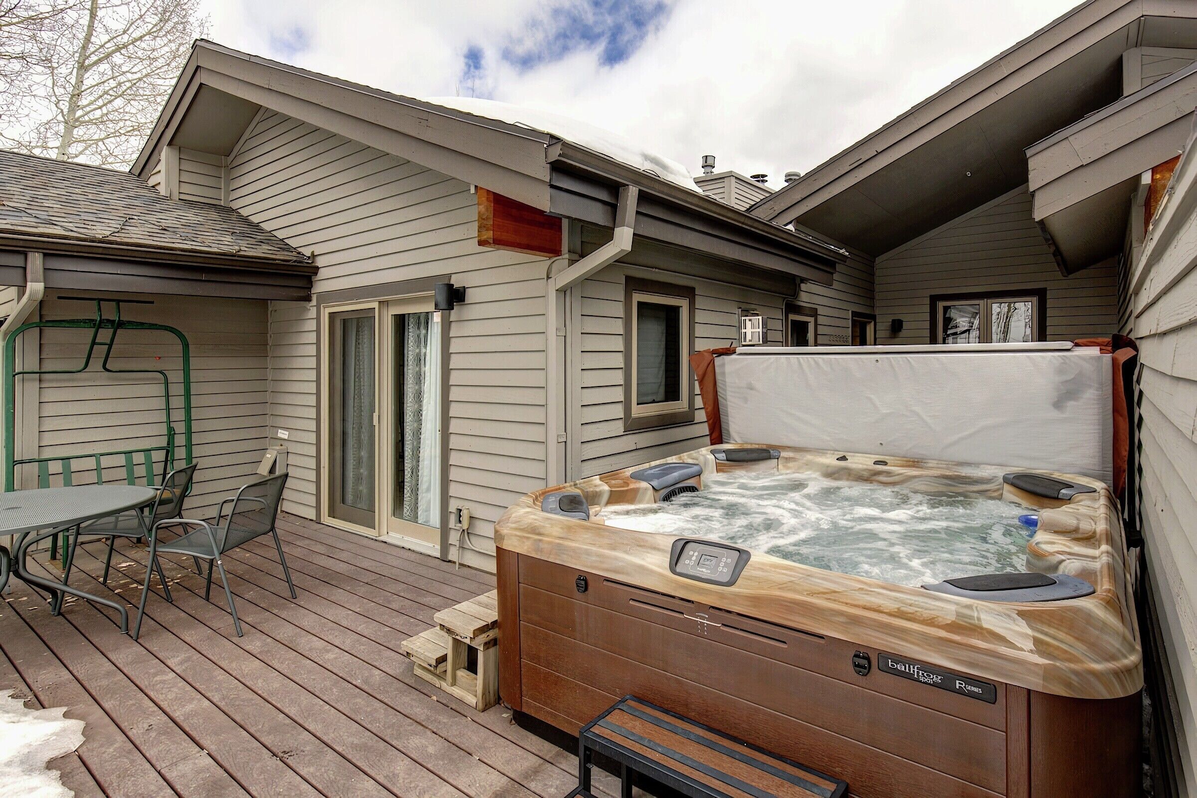 Deck with Hot Tub