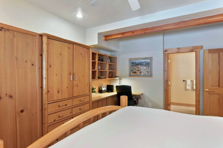#101 - Master Bedroom