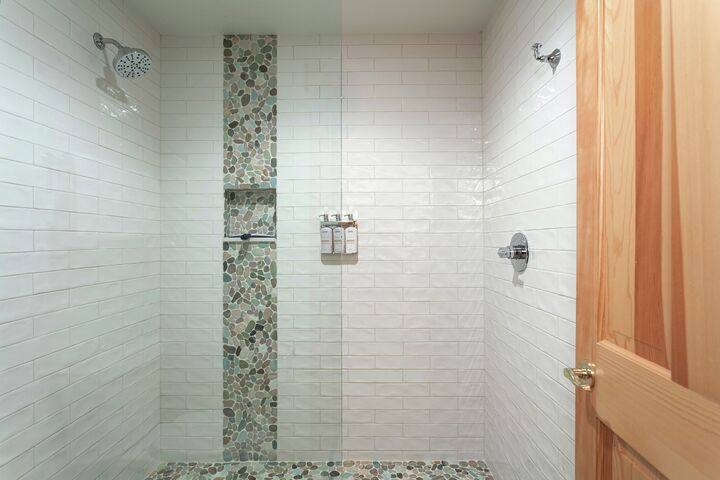 #201 - Master Ensuite Bathroom