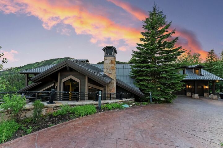 Sky Ridge Retreat