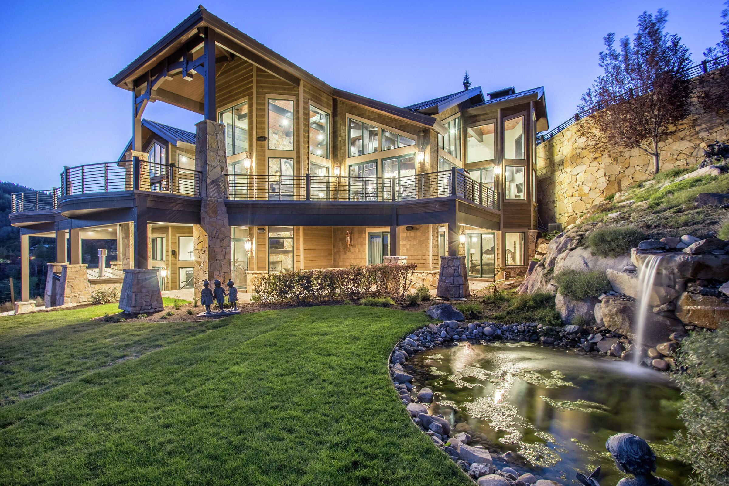 Sky Ridge Retreat