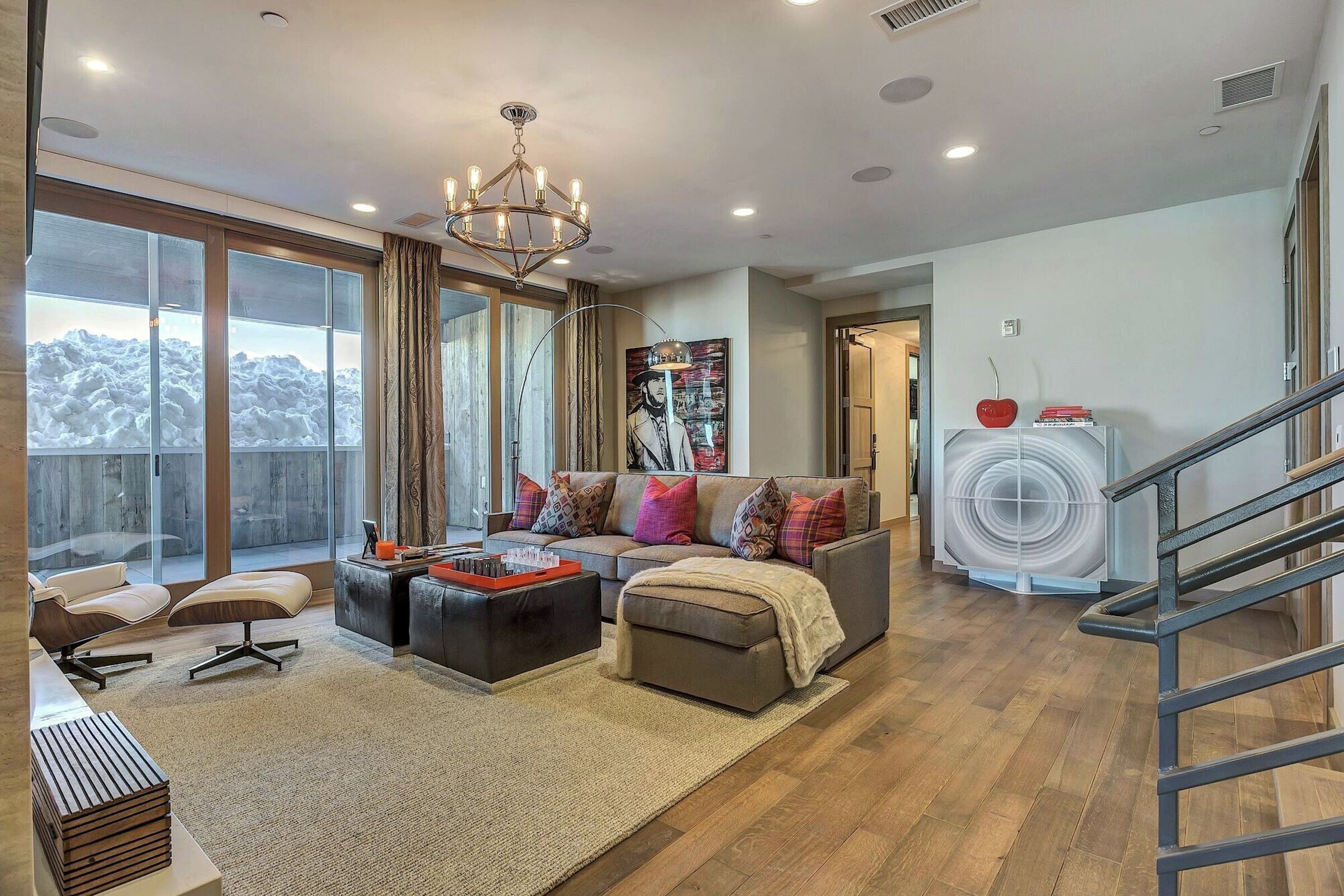 Second Living Area 