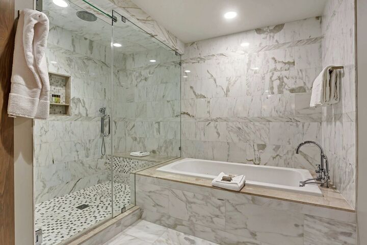 Master Ensuite Bathroom - Sample Photos 