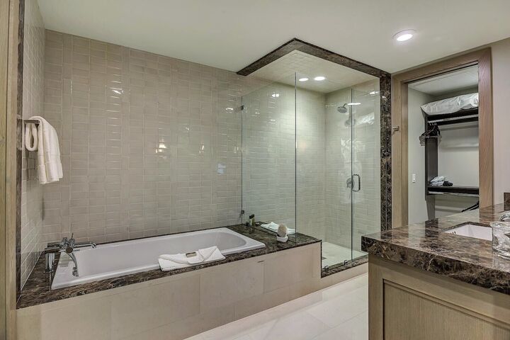 Ensuite Bathroom - Sample Photos 