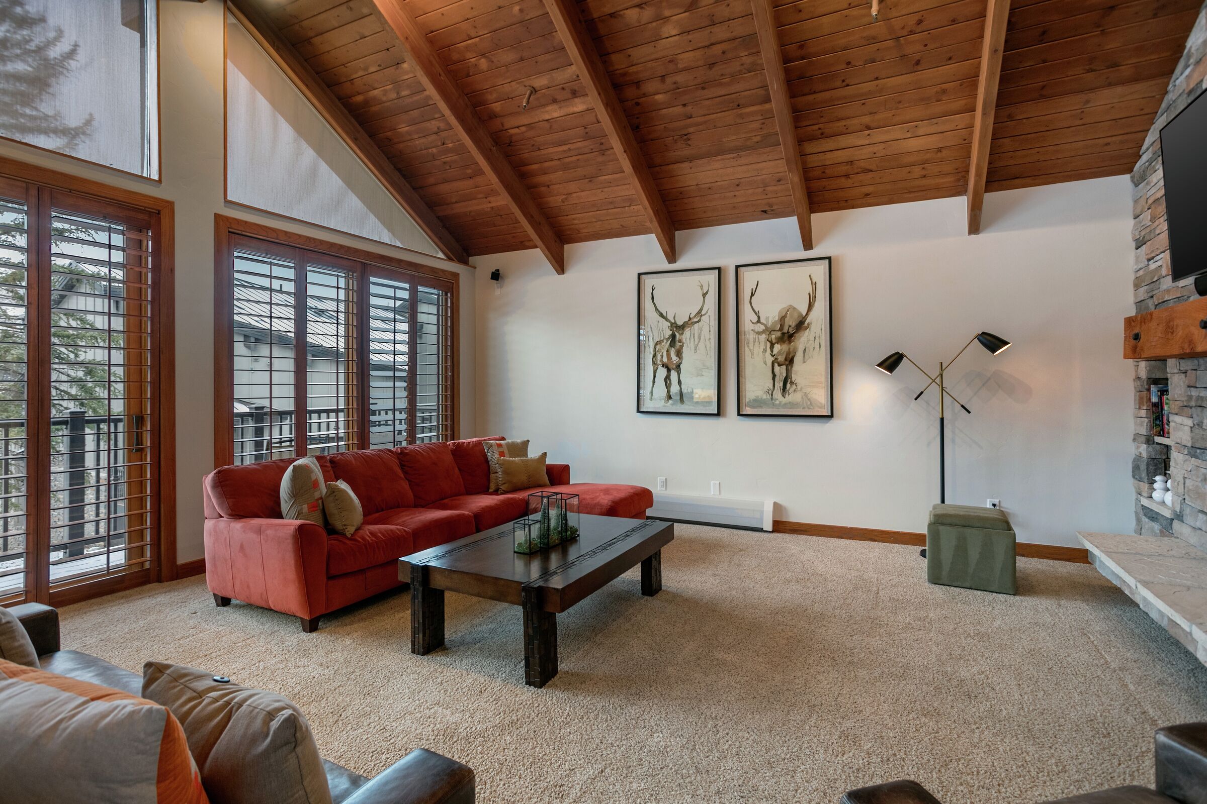 #1065 - Living Area