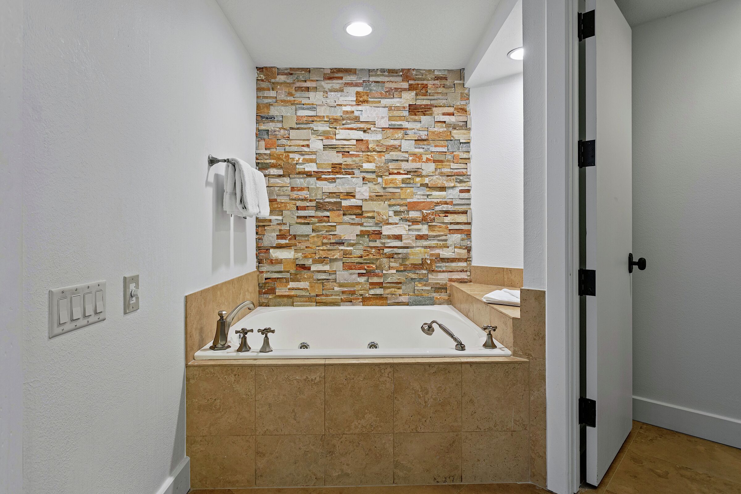 Master Ensuite Bathroom