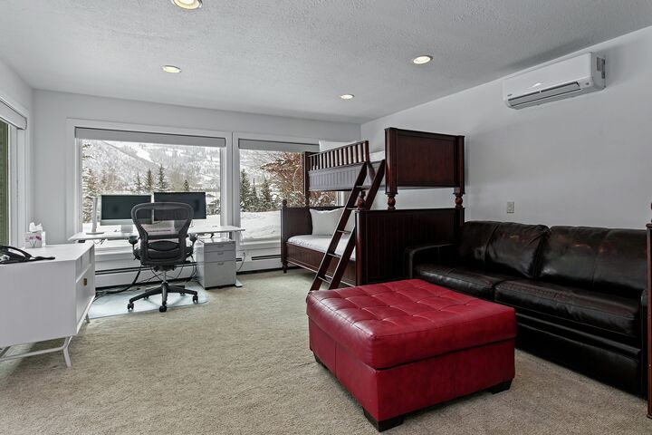 #1688 - Bedroom Area