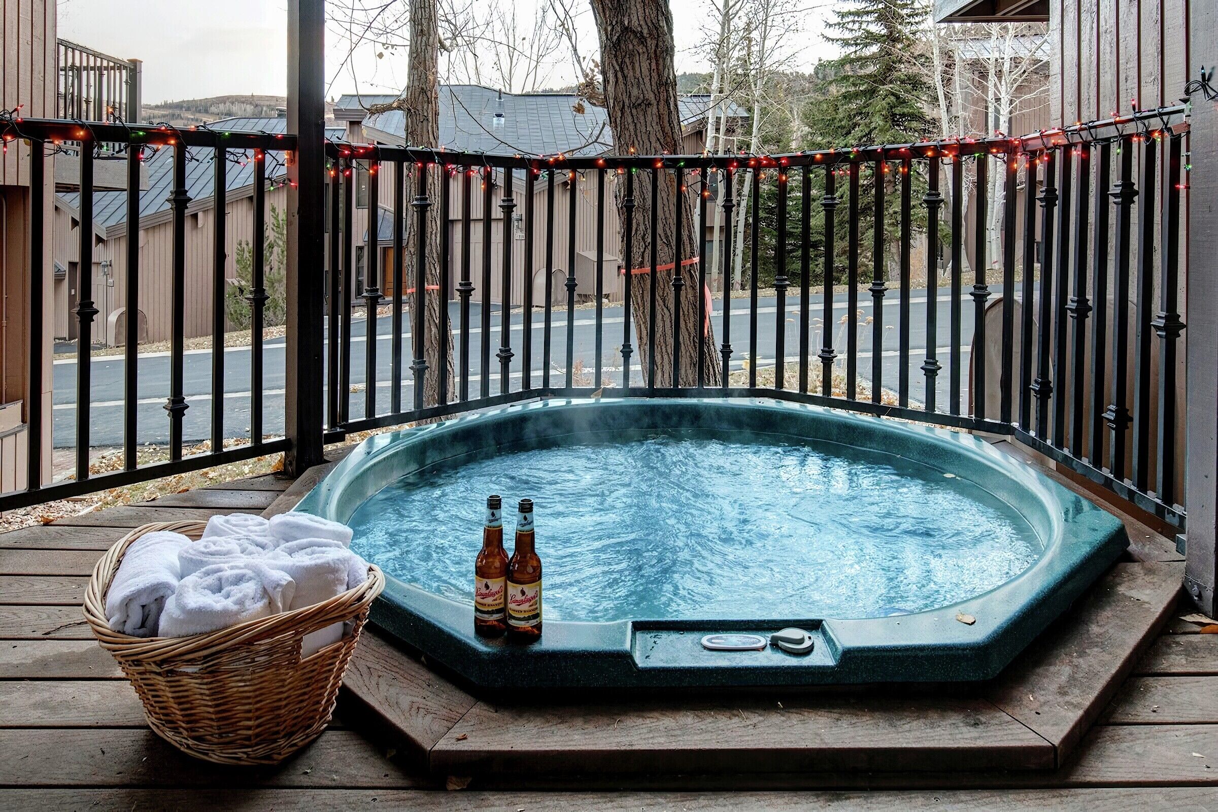 Balcony with Hot Tub
