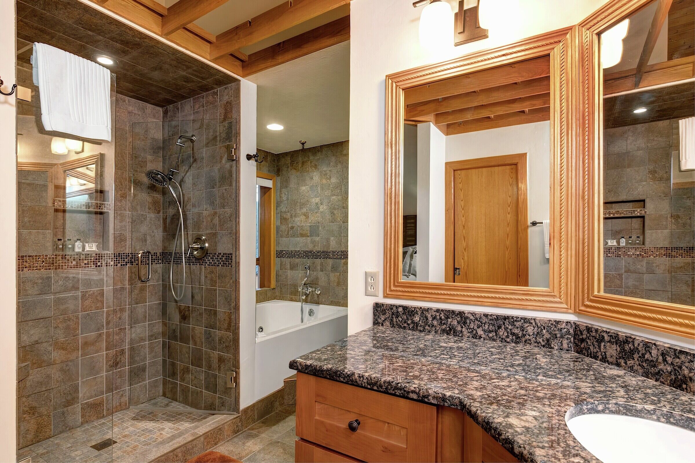 Master Ensuite Bathroom