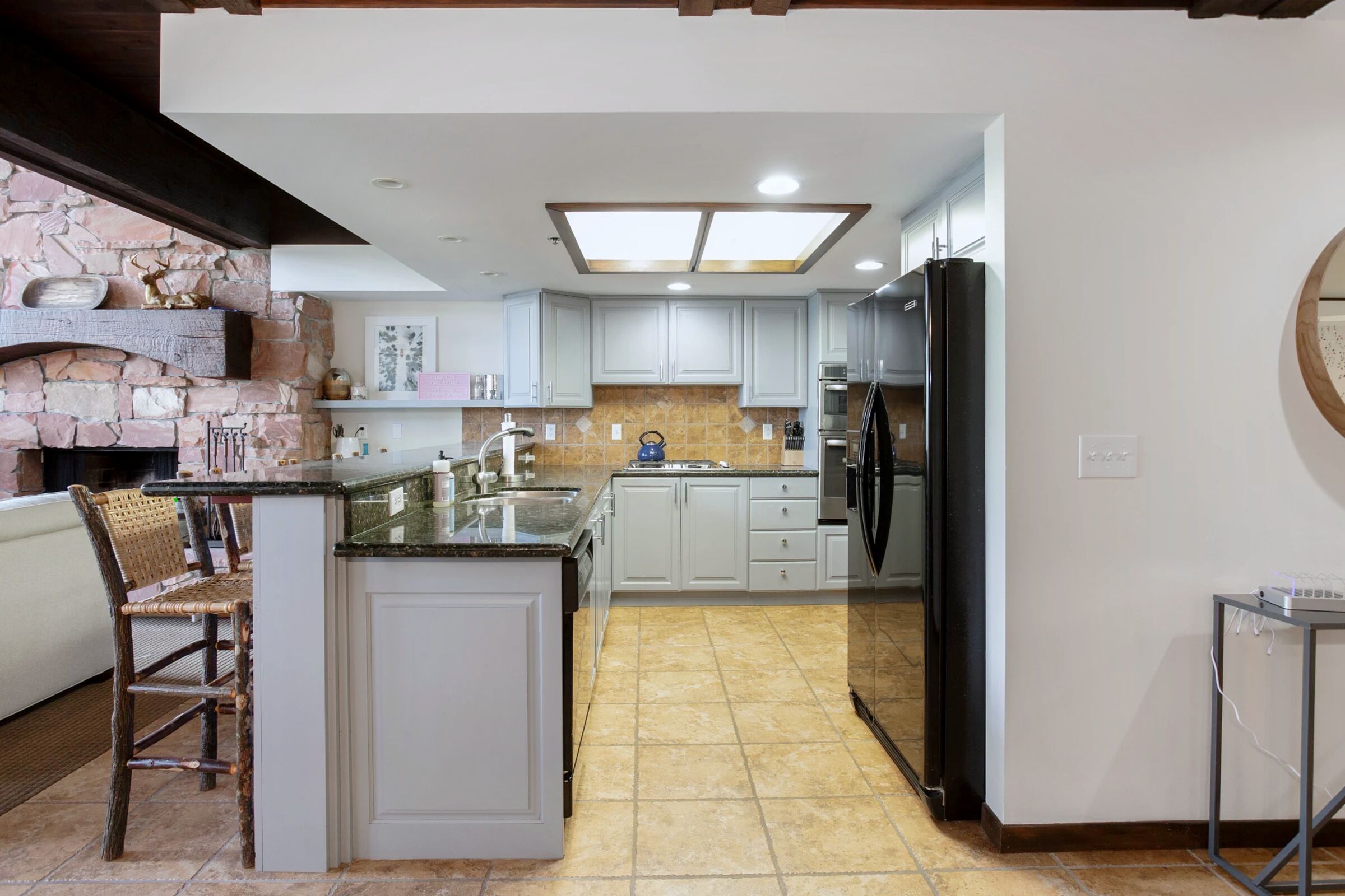 #09 - Kitchen
