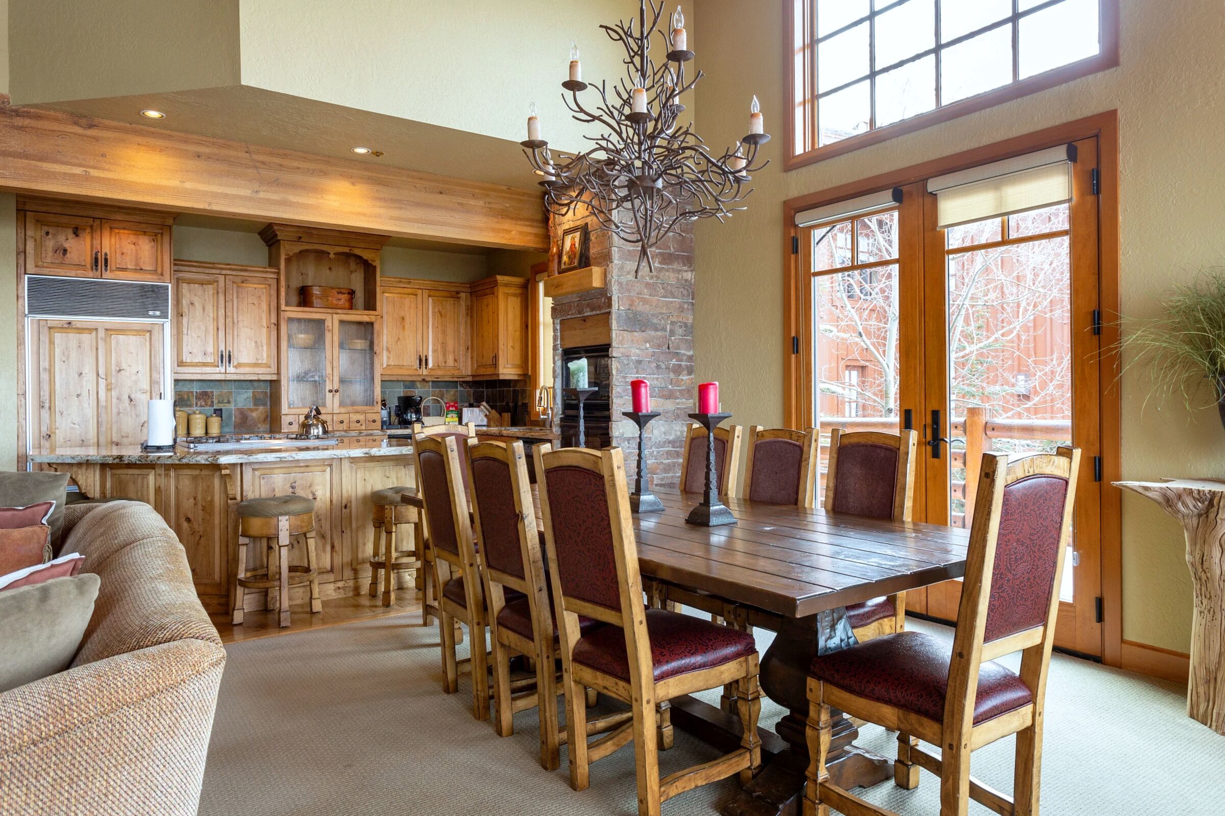 #41 - Dining Room