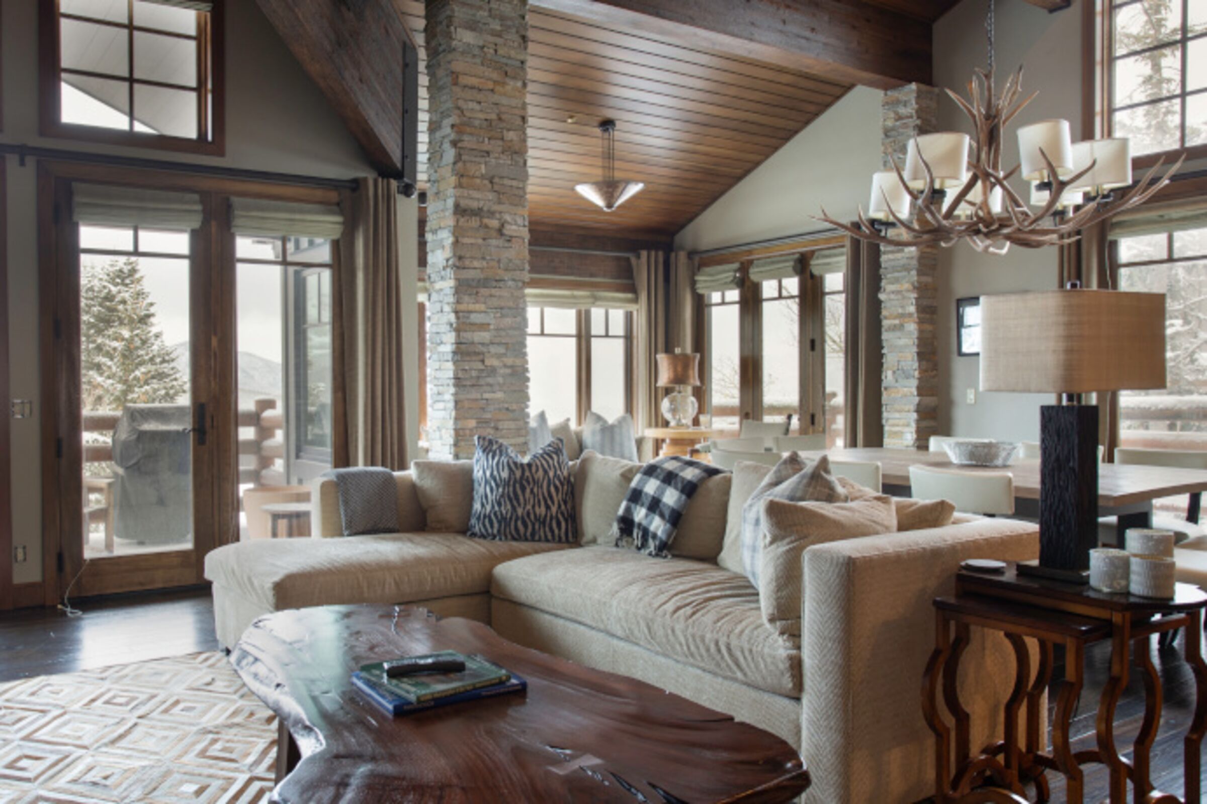 #42 - Living Room