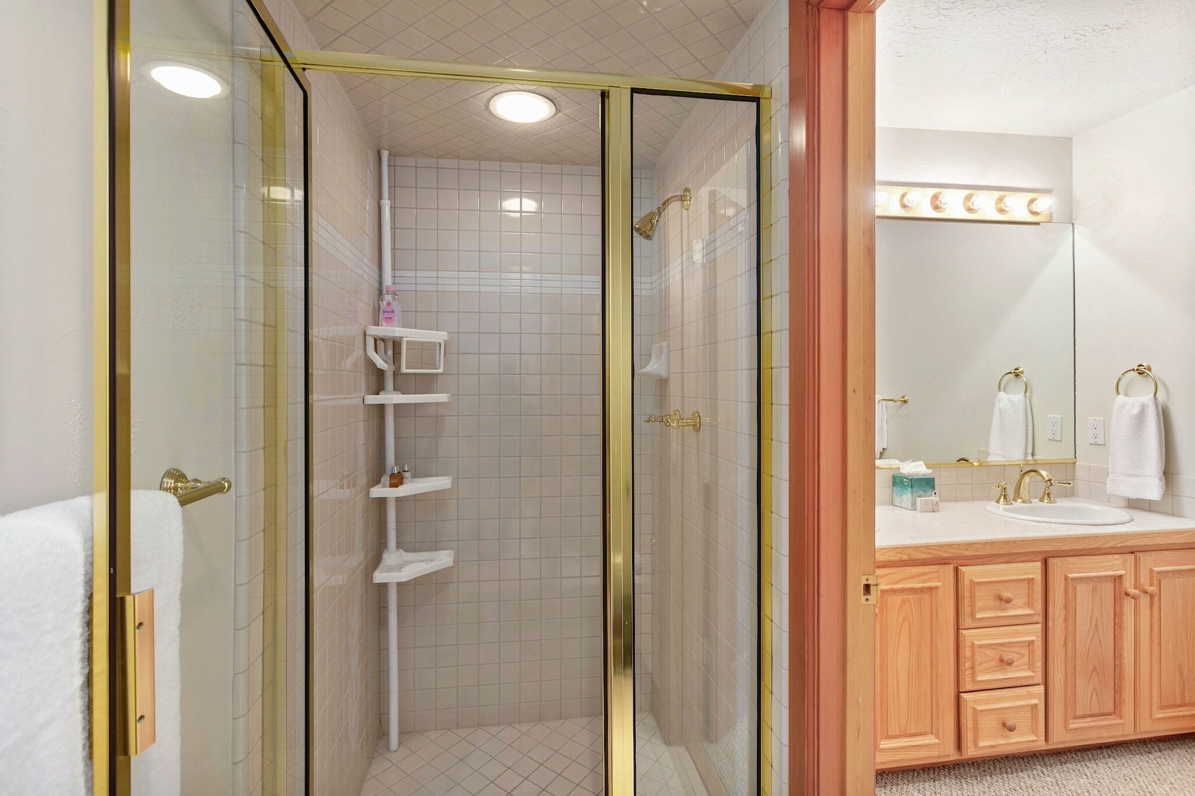 #37 - Bathroom
