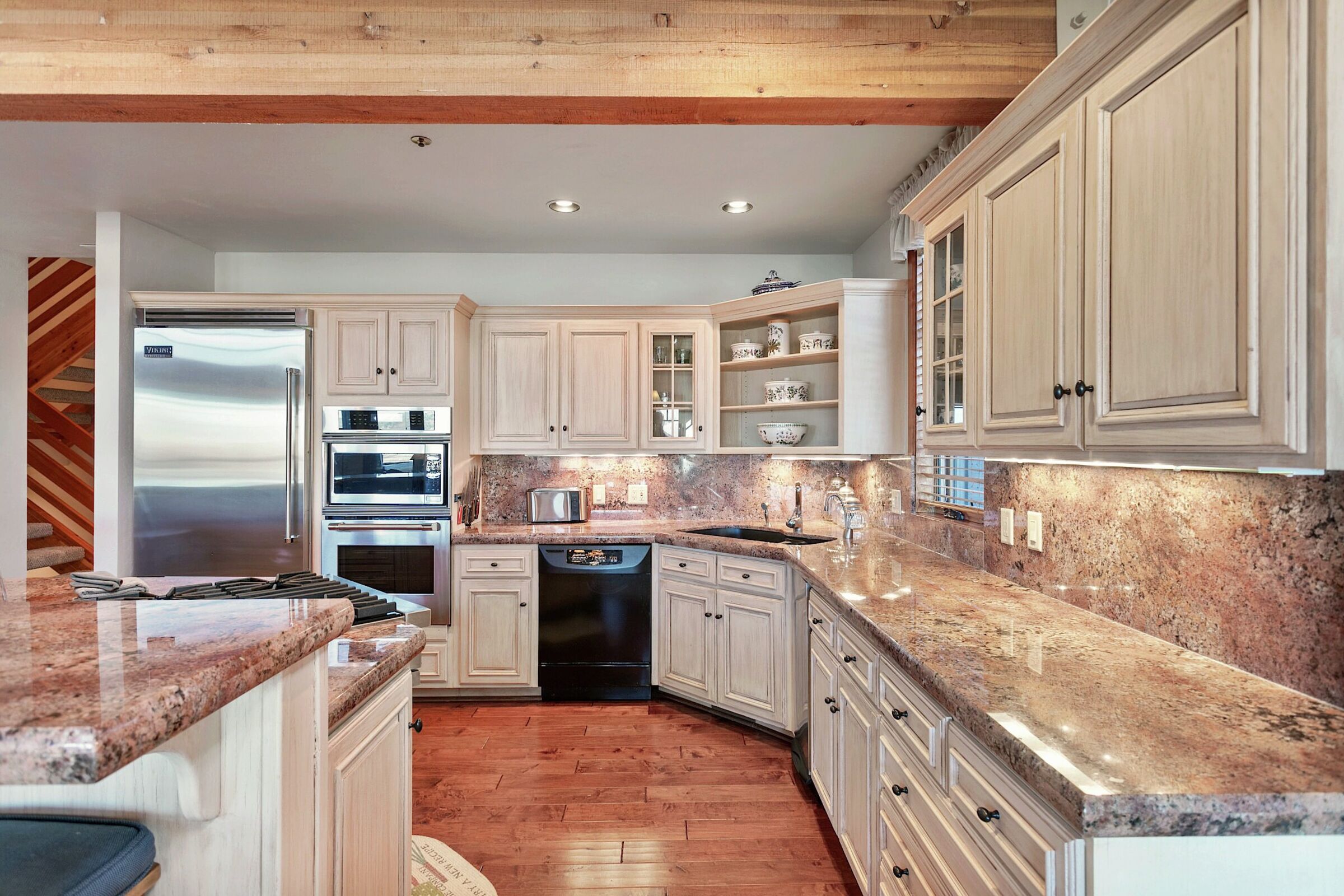 #37 - Kitchen