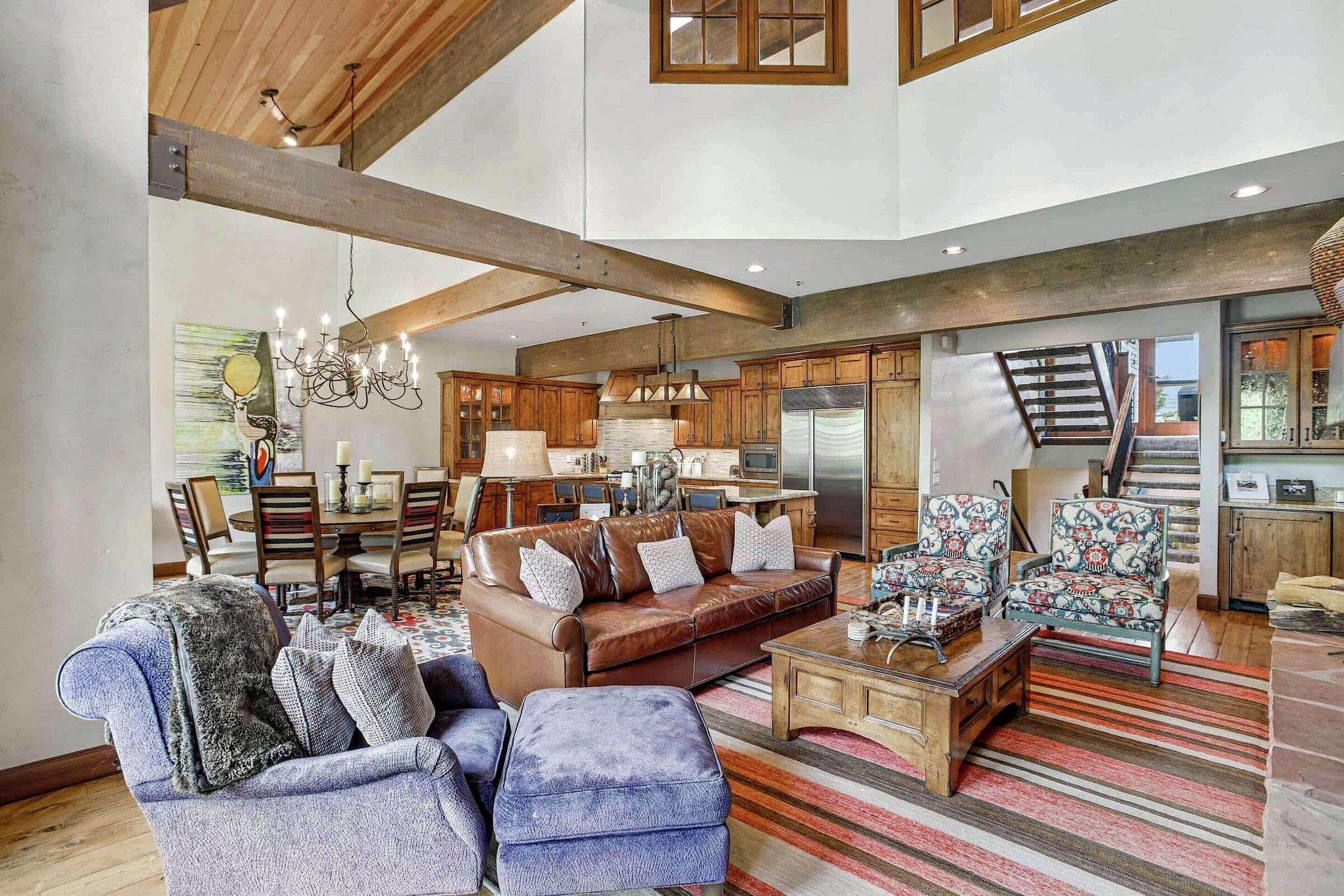 #33 - Living Area, Dining Area & Kitchen