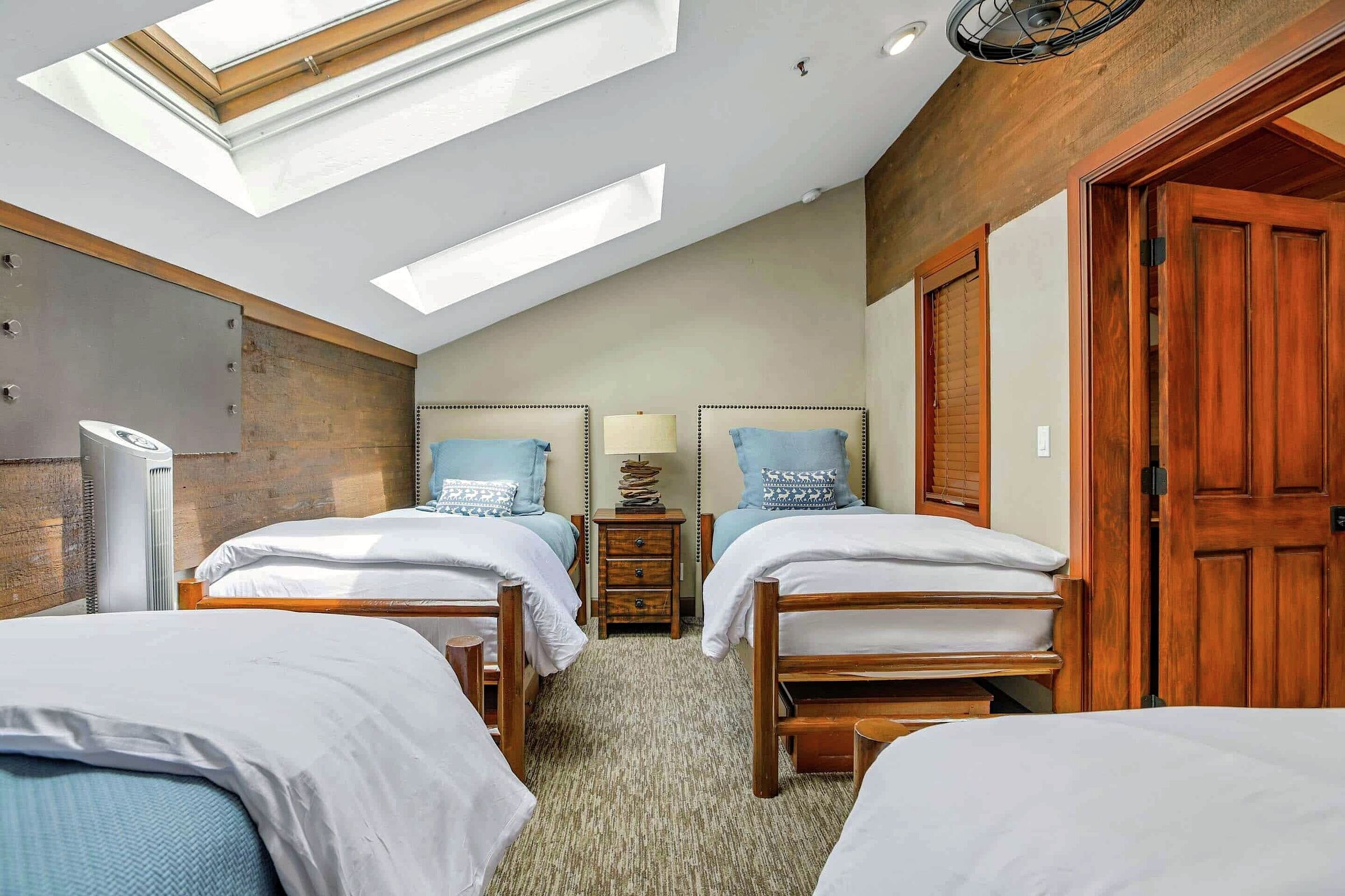 #33 - Loft Bedroom