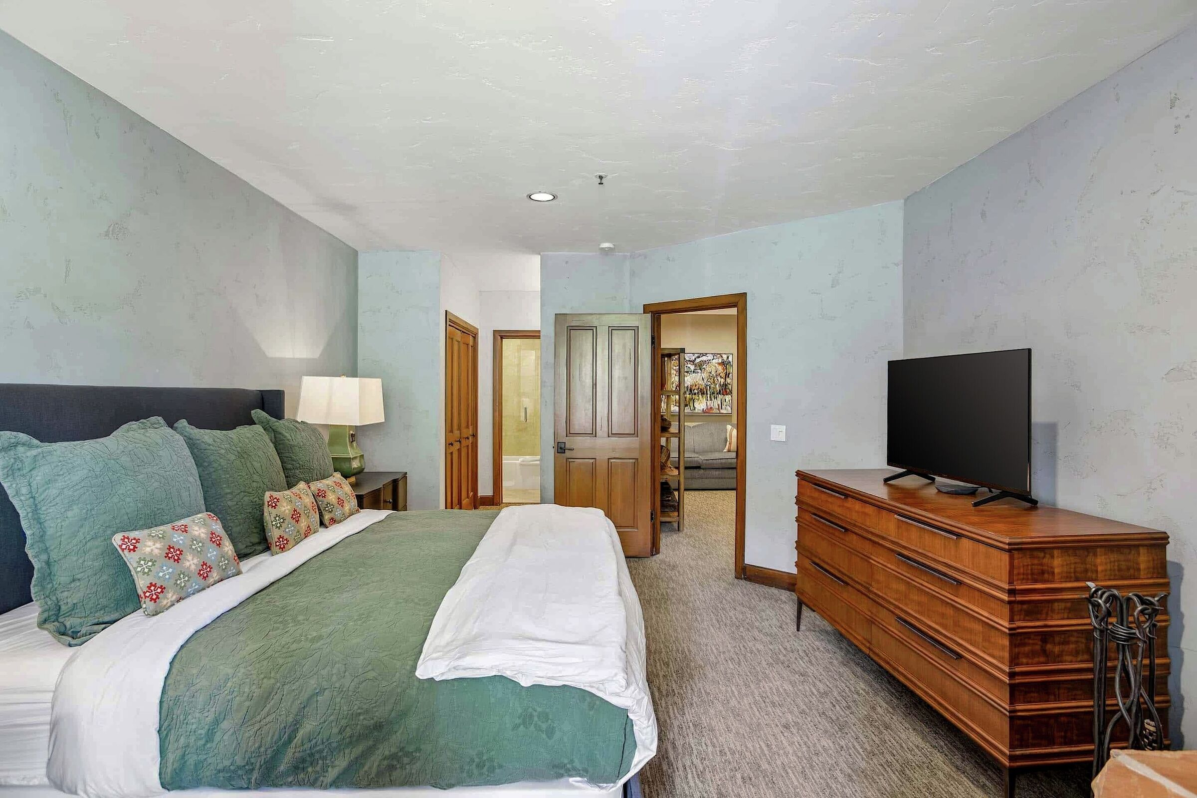 #33 - Bedroom