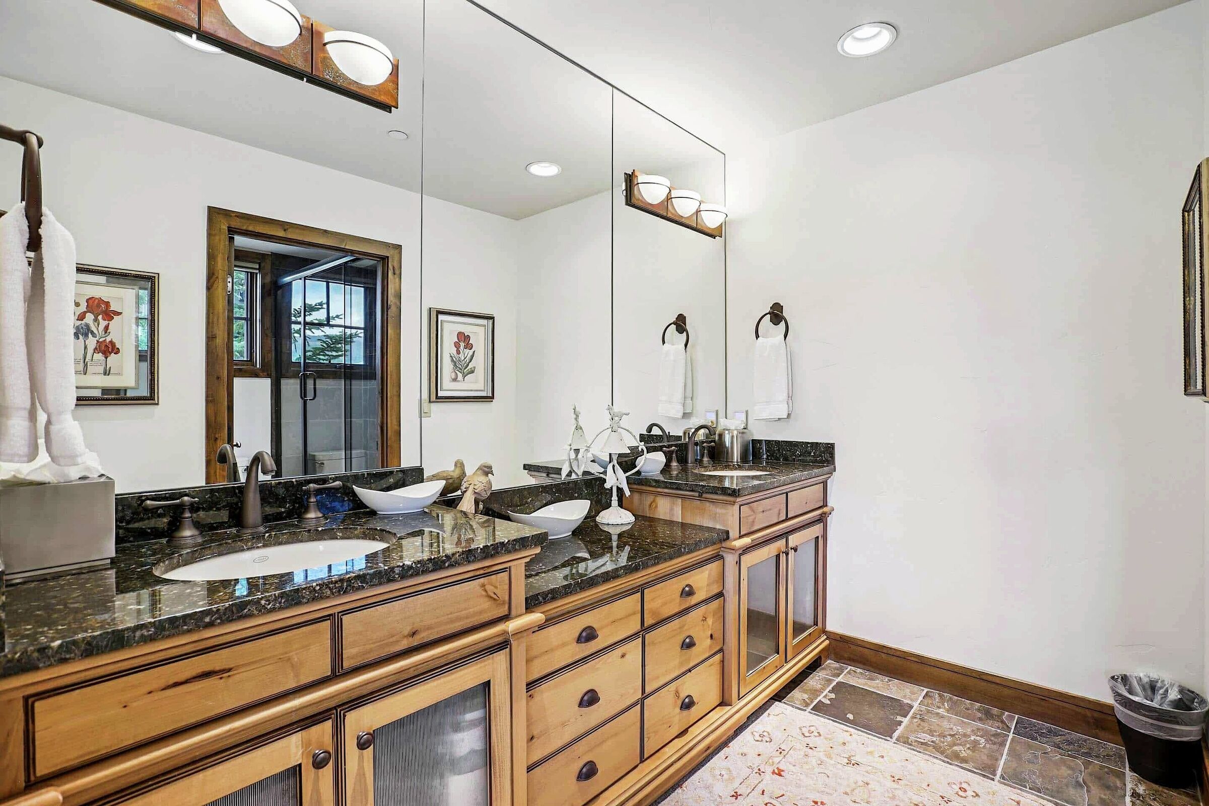 #35 - Ensuite Bathroom