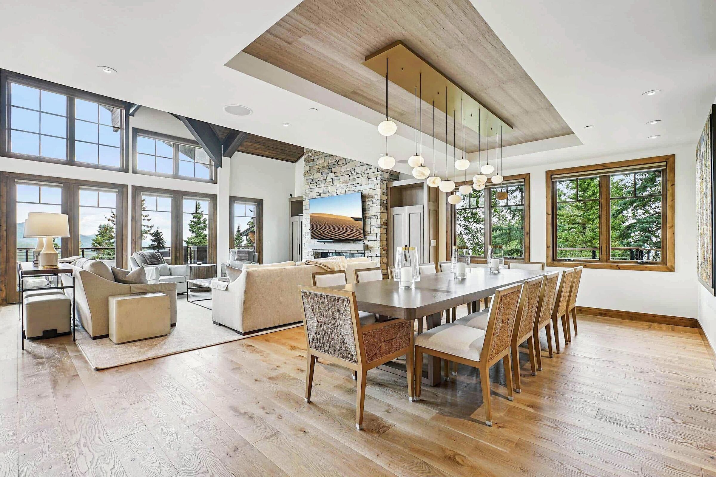 #35 - Dining Area