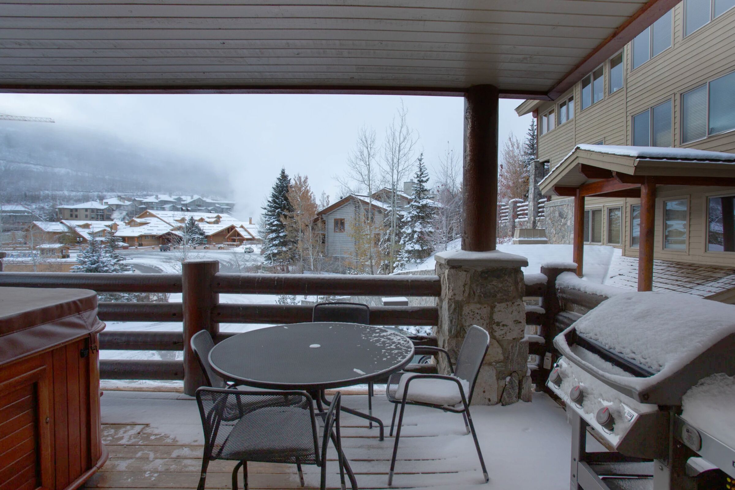 Balcony with BBQ