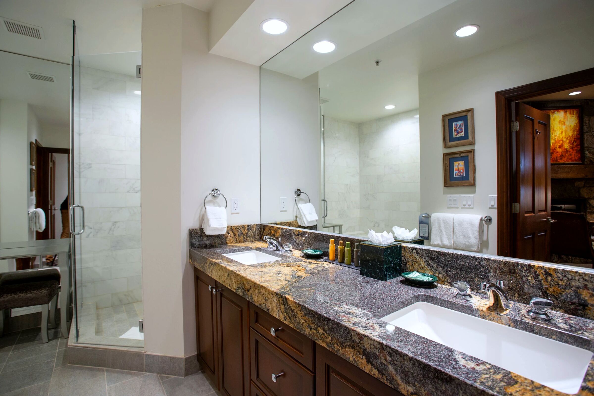 Master Ensuite Bathroom