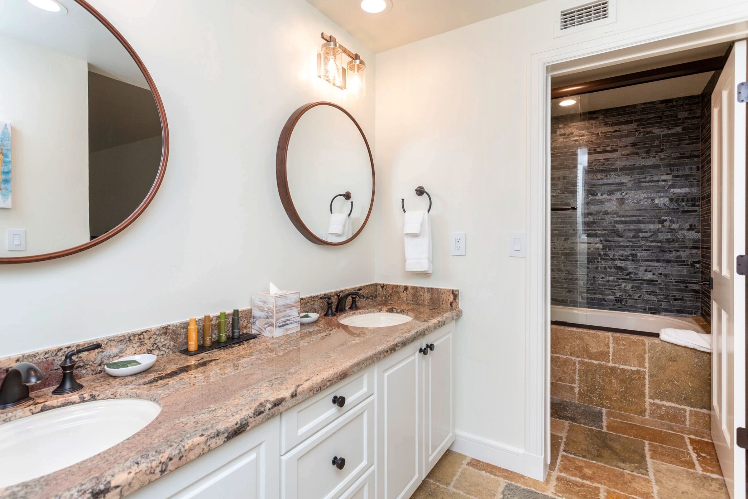 #501 - Ensuite Bathroom