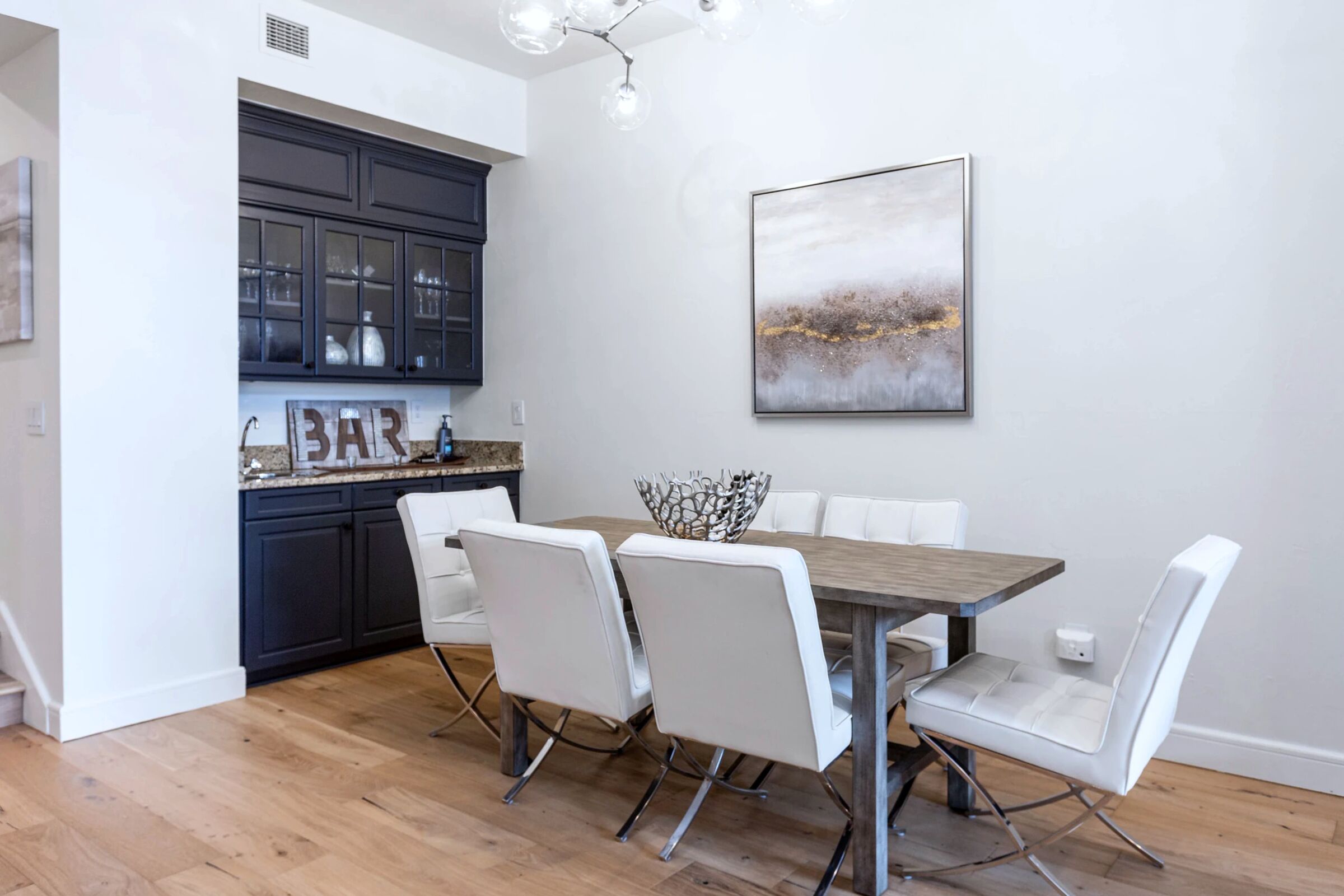 #501 - Dining Room