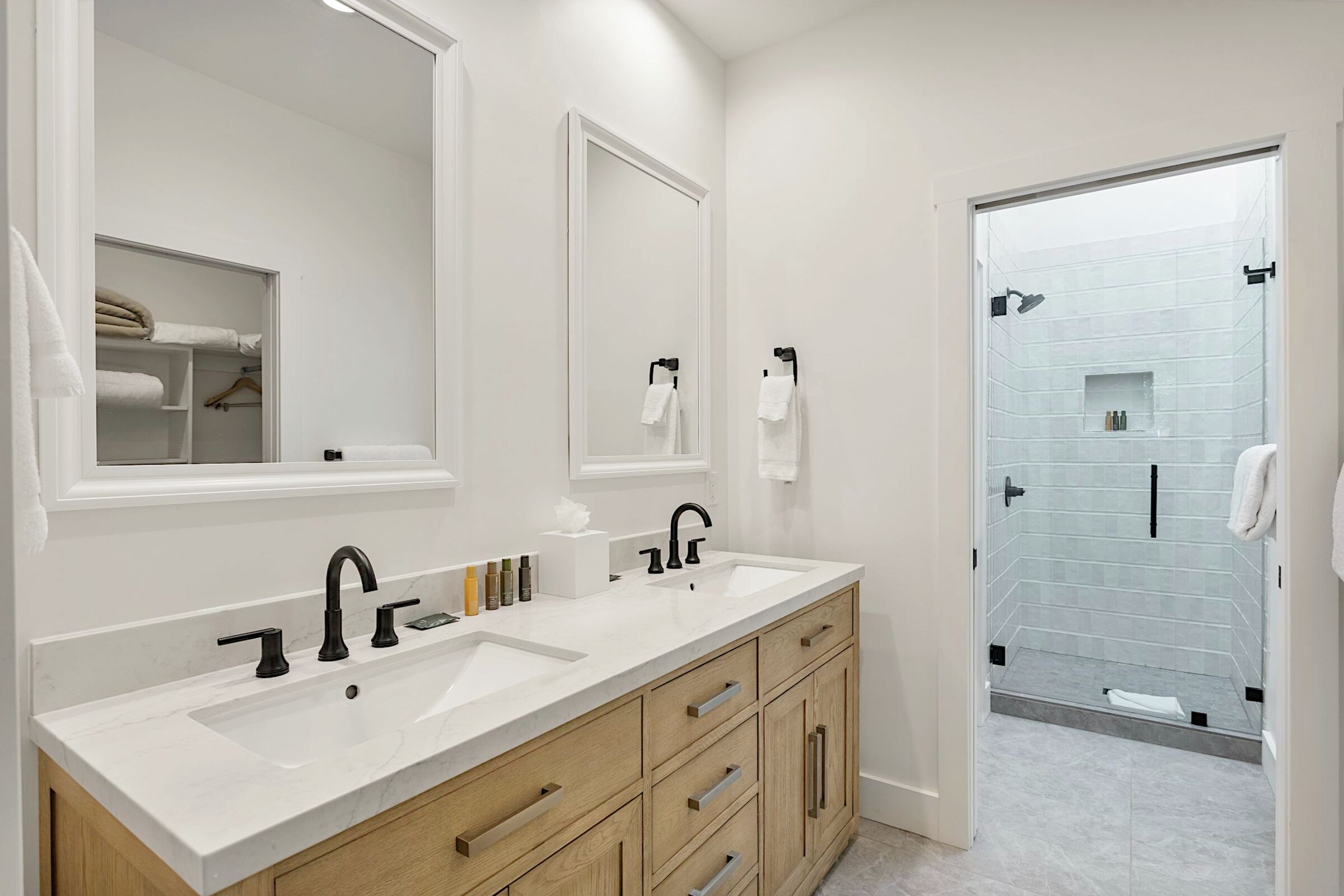 Master Ensuite Bathroom