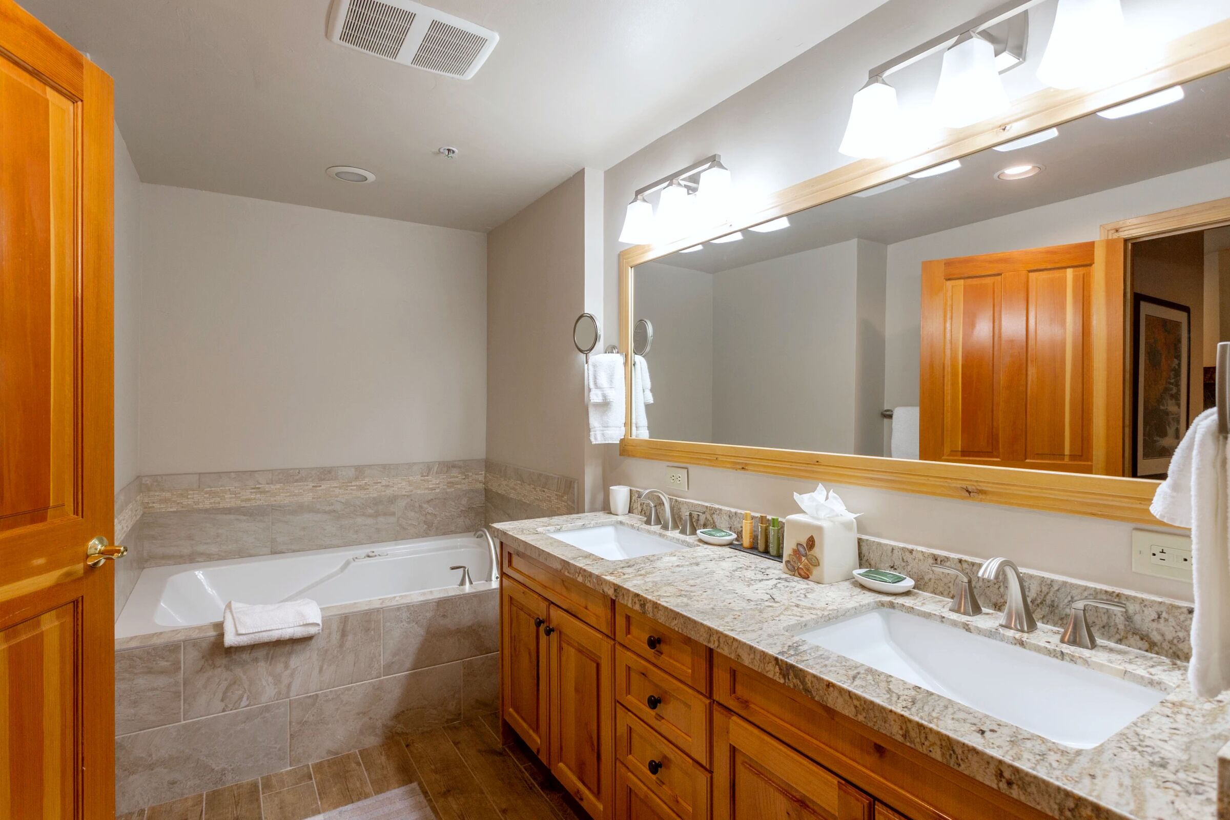 Master Ensuite Bathroom