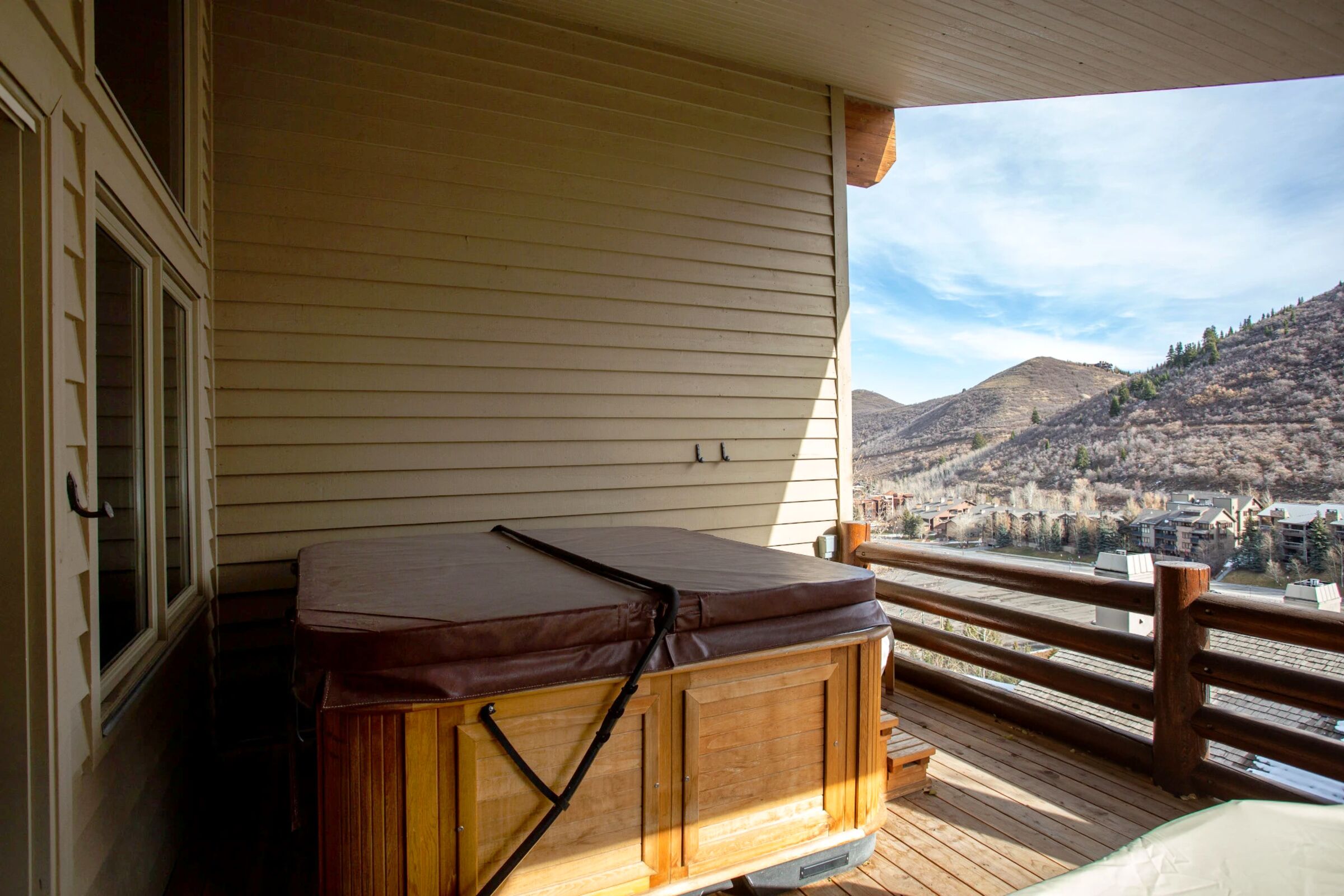 Balcony with Hot Tub