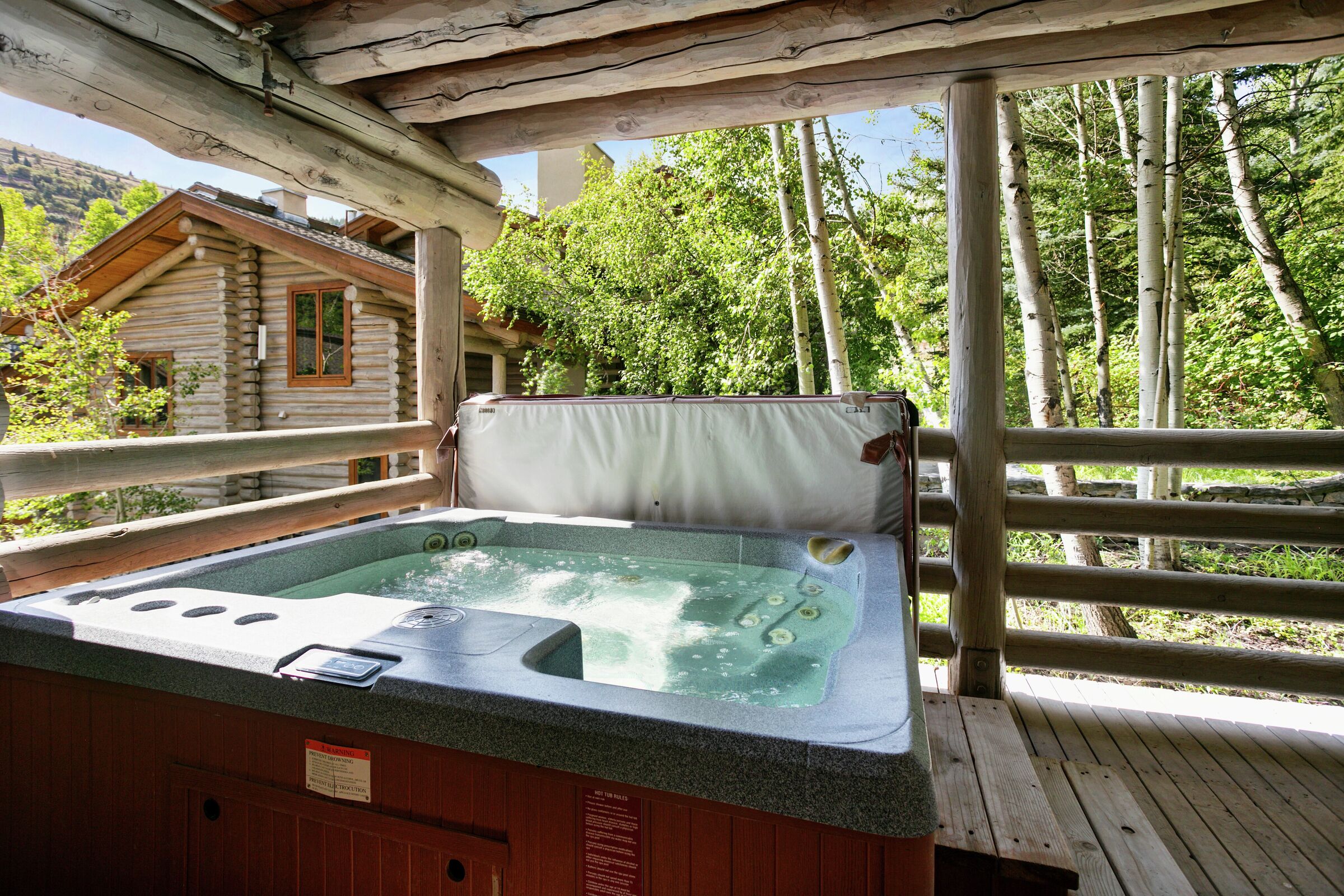 Balcony with Hot Tub