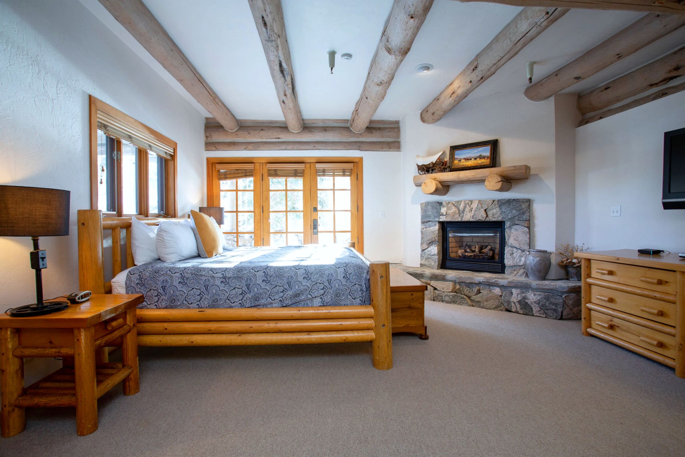 #01 - Bedroom