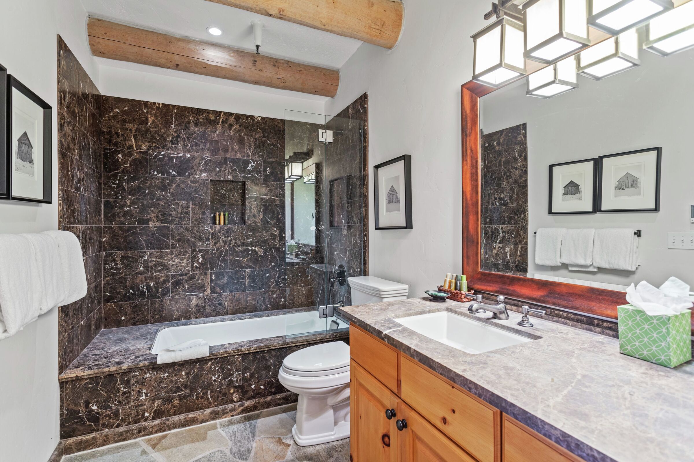 #02 - Bathroom