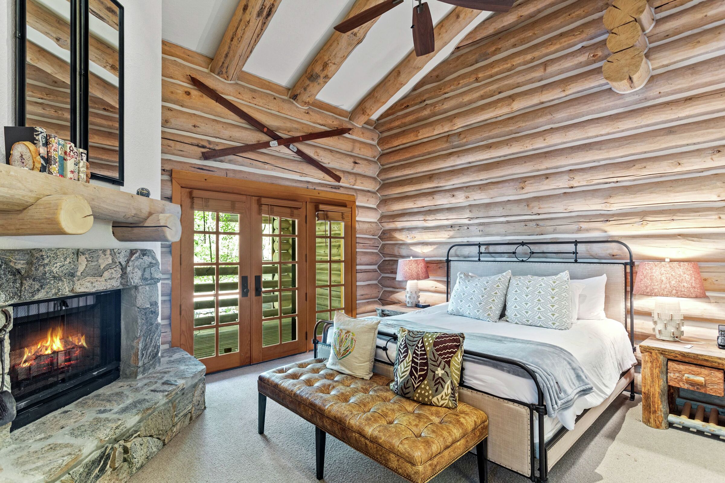 #02 - Master Bedroom