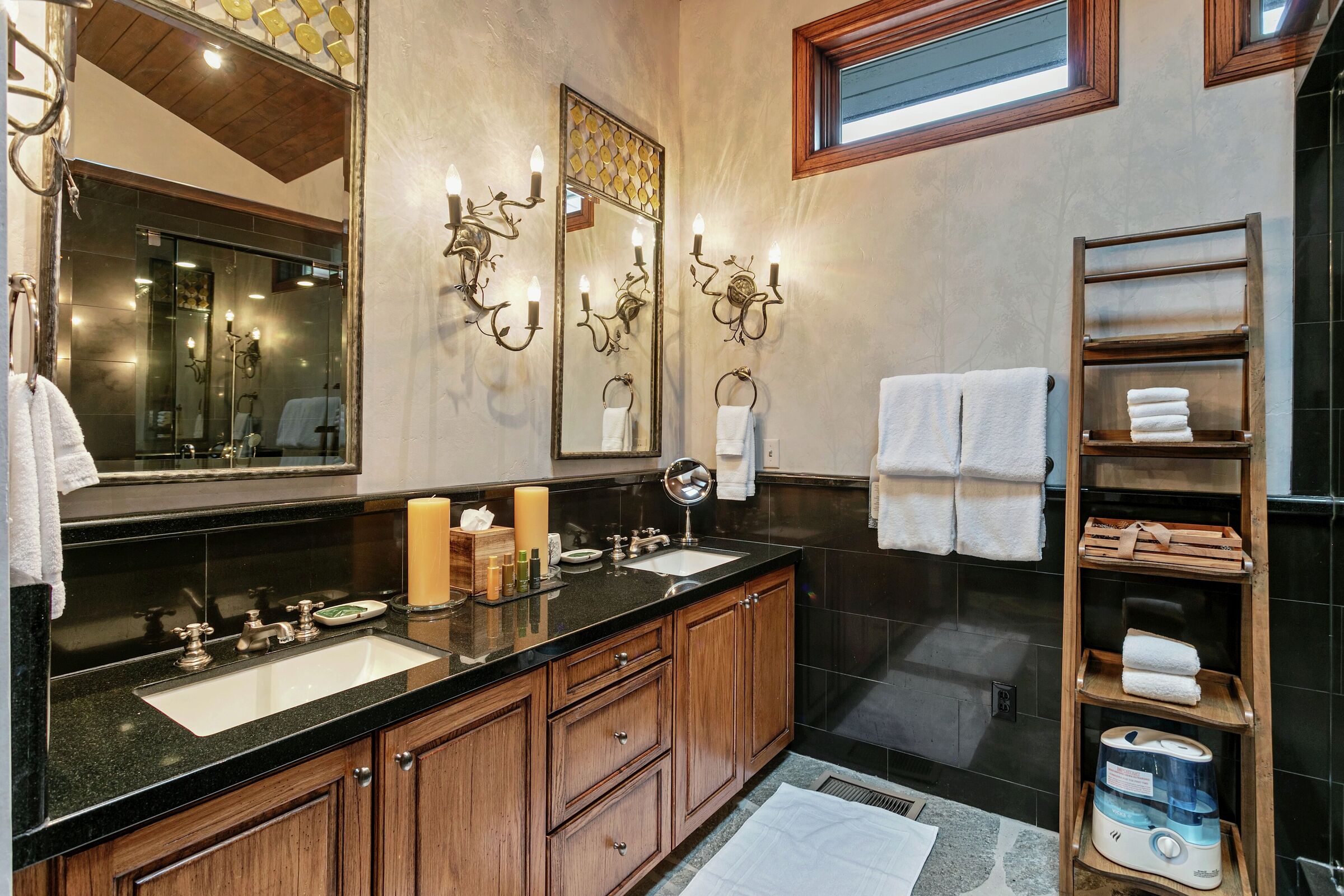 Master Ensuite Bathroom