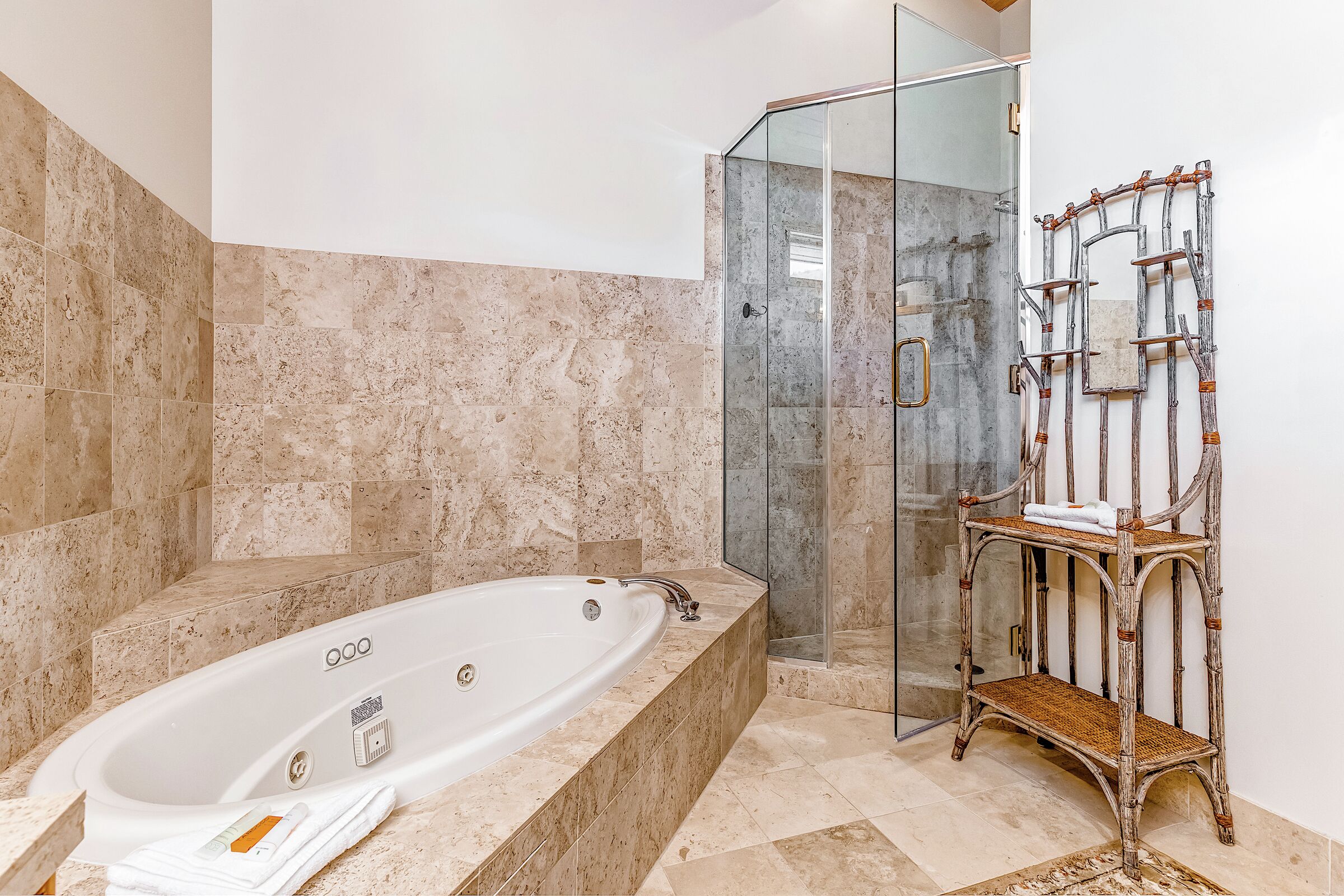 #17 - Master Ensuite Bathroom