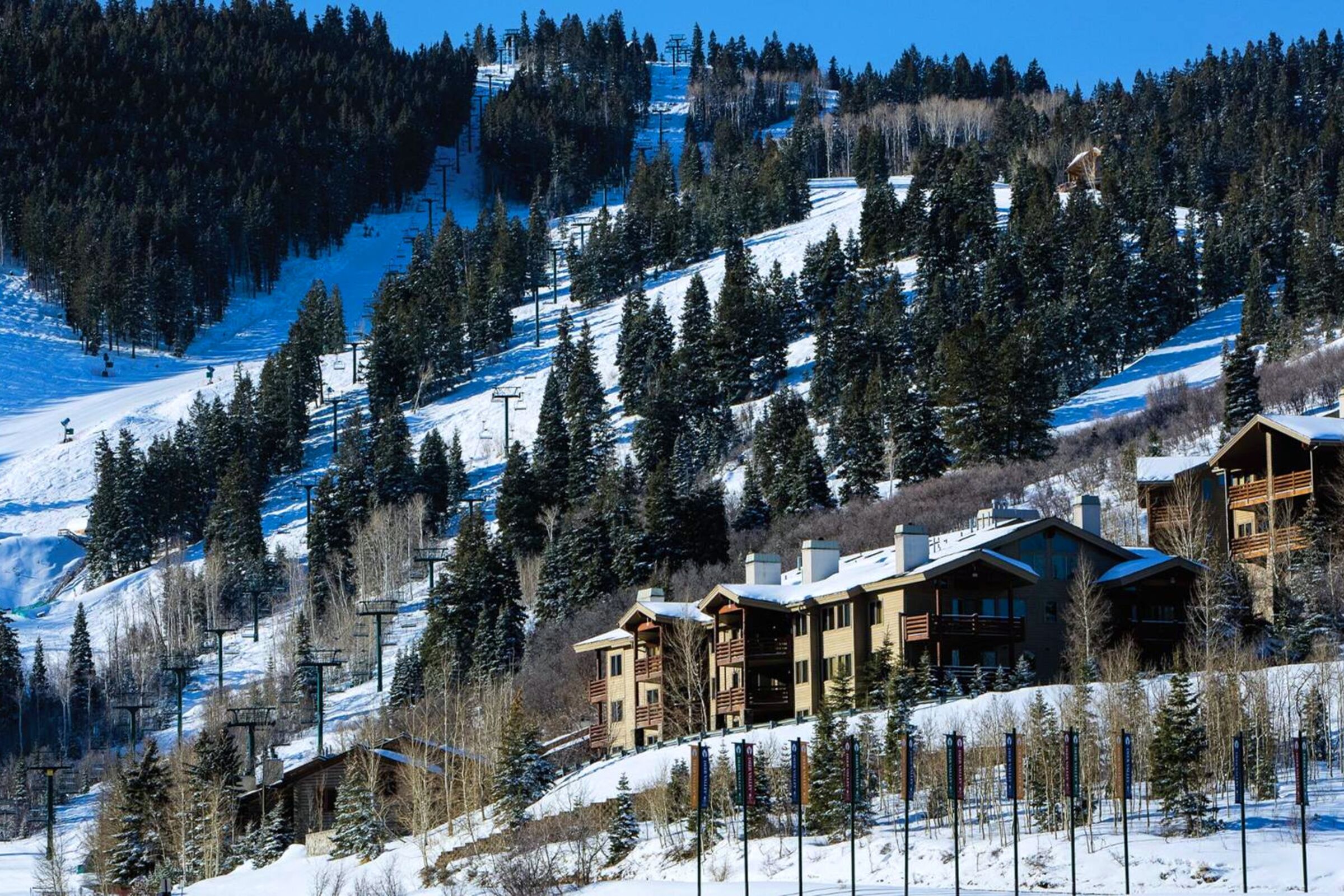 Trail's End Lodge