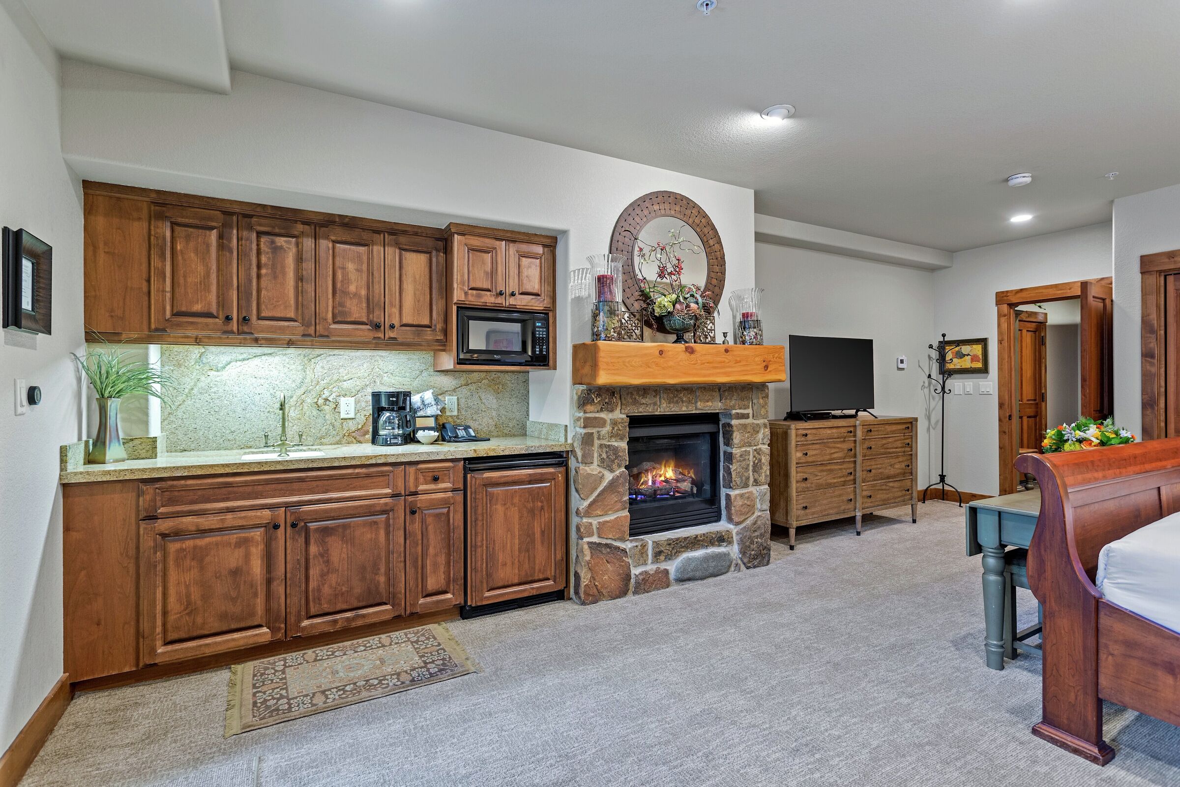 Guest Room Kitchenette