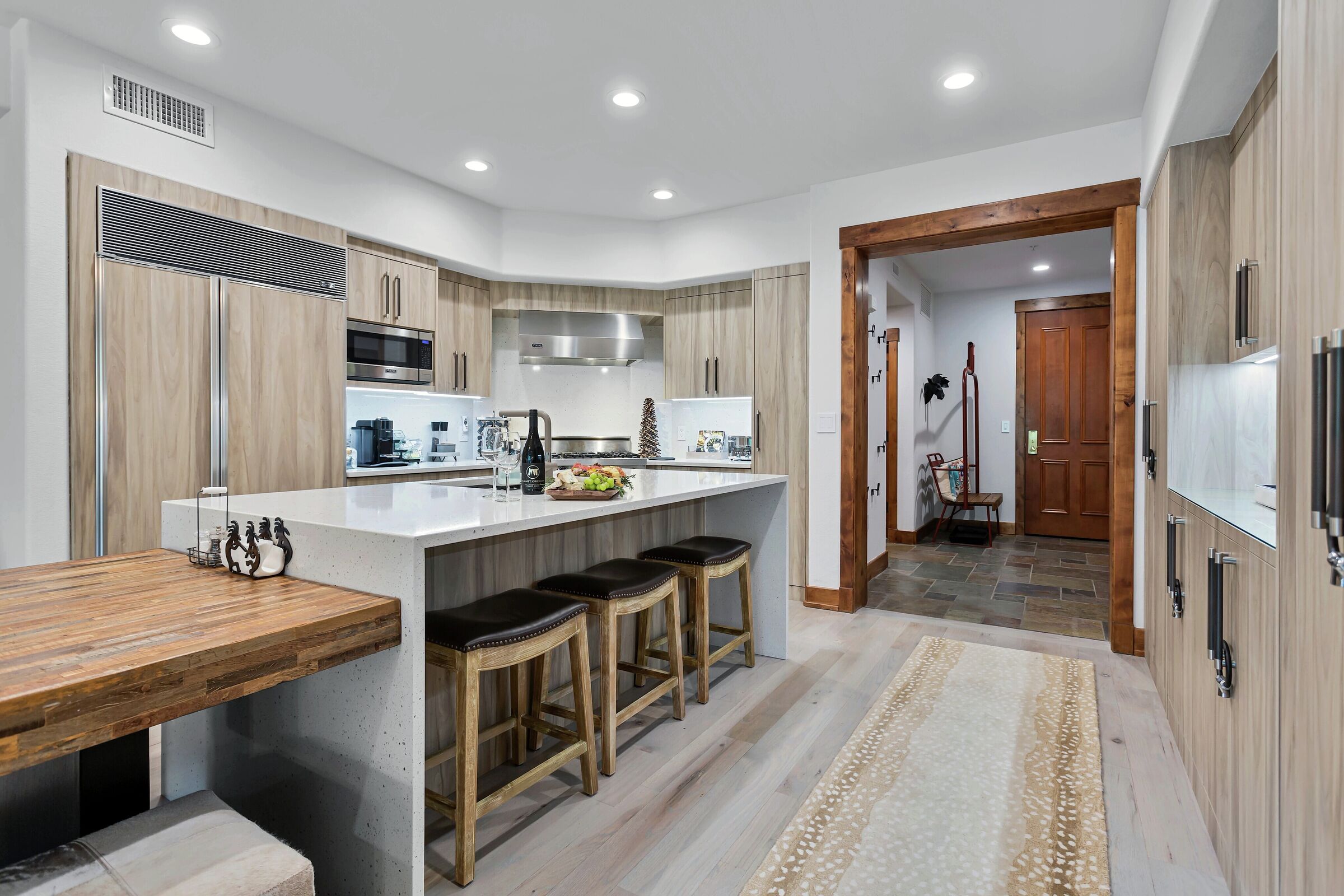 #132A - Kitchen