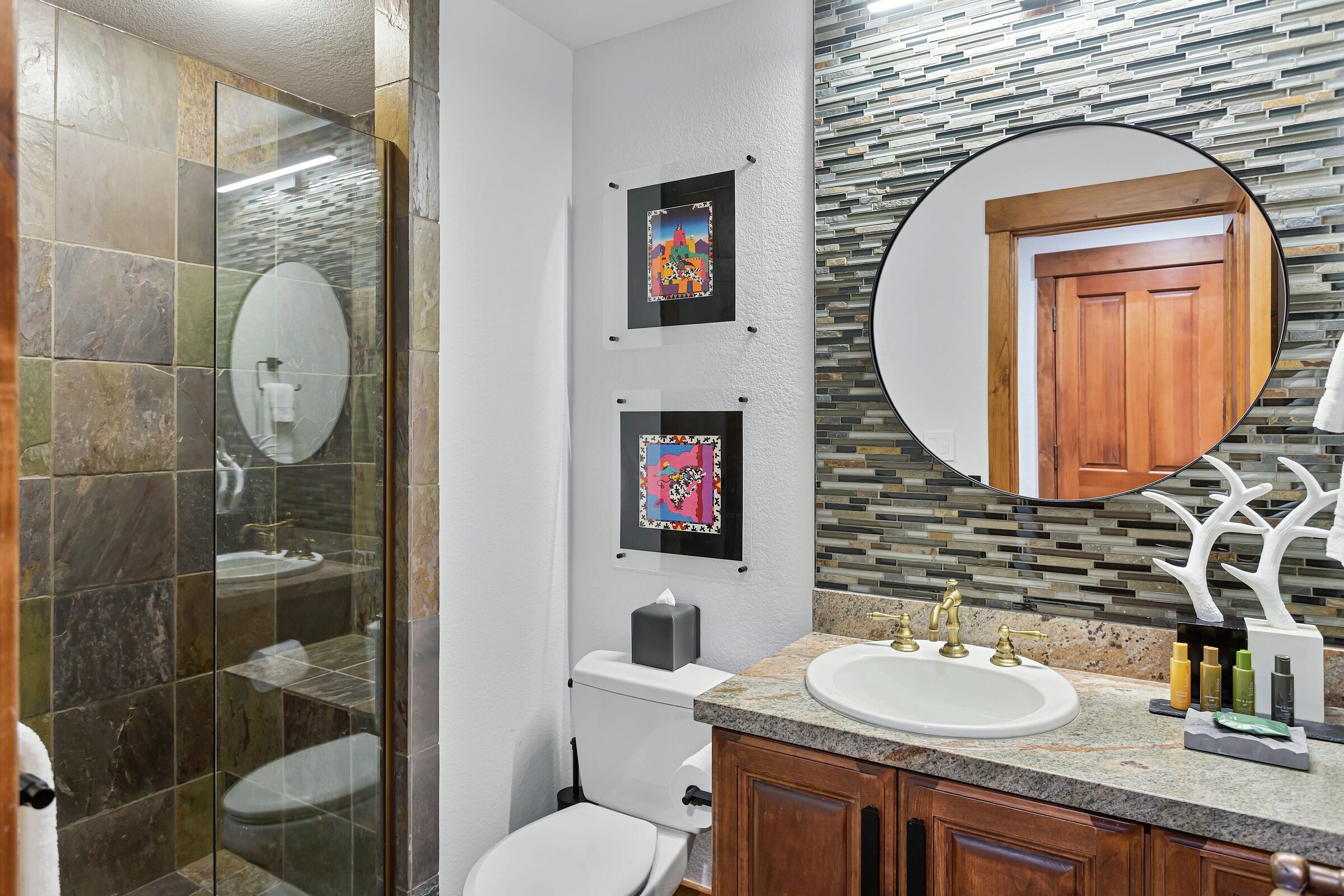 #132A - Bathroom