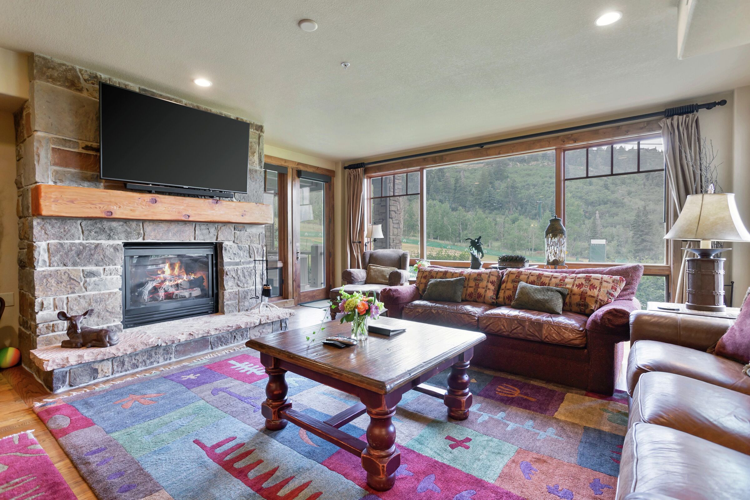 #322 - Living Area