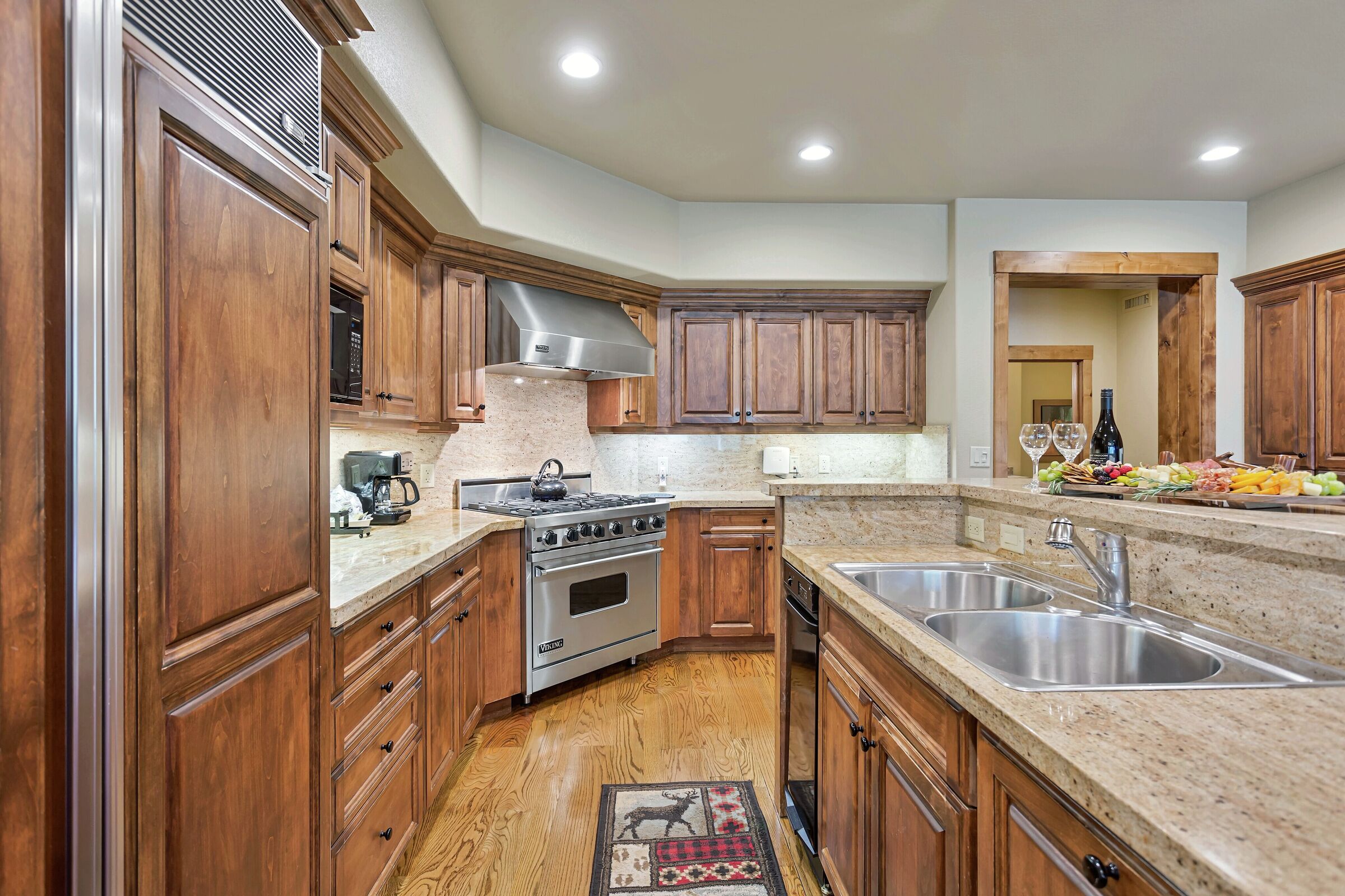 #322 - Kitchen