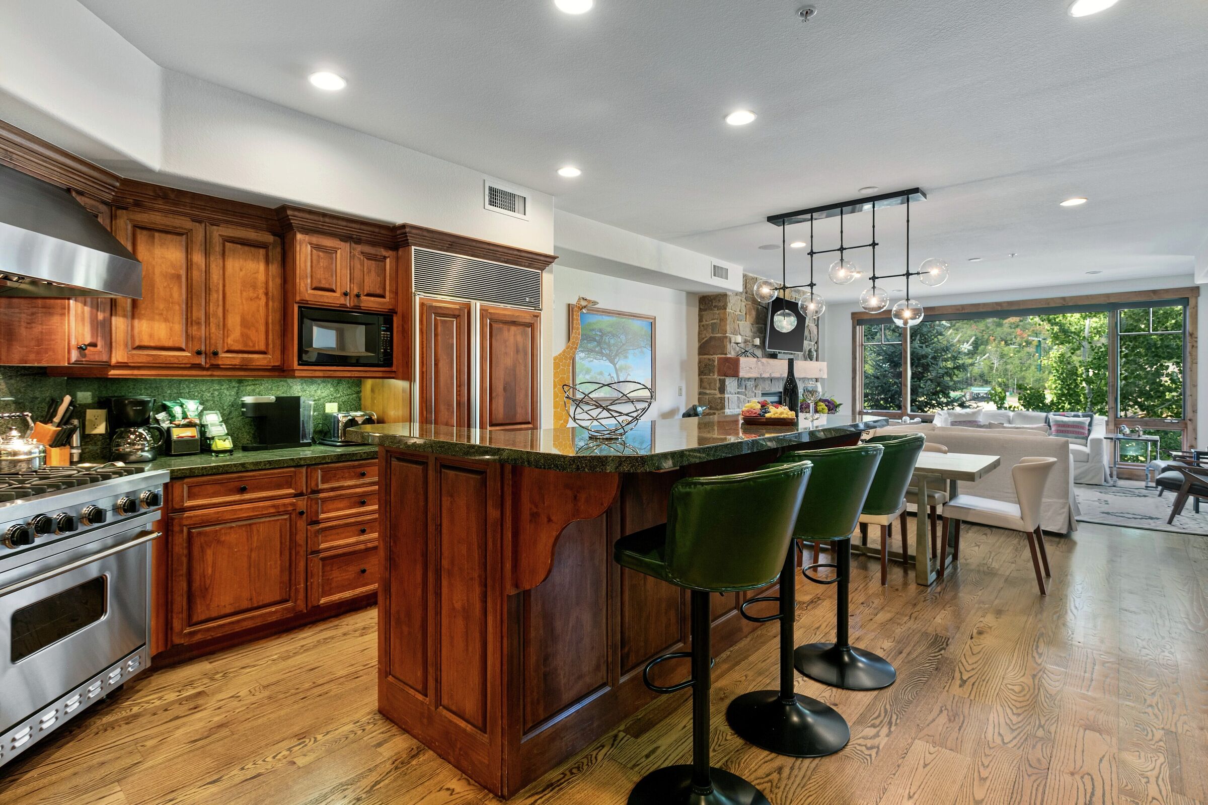 #121 - Kitchen