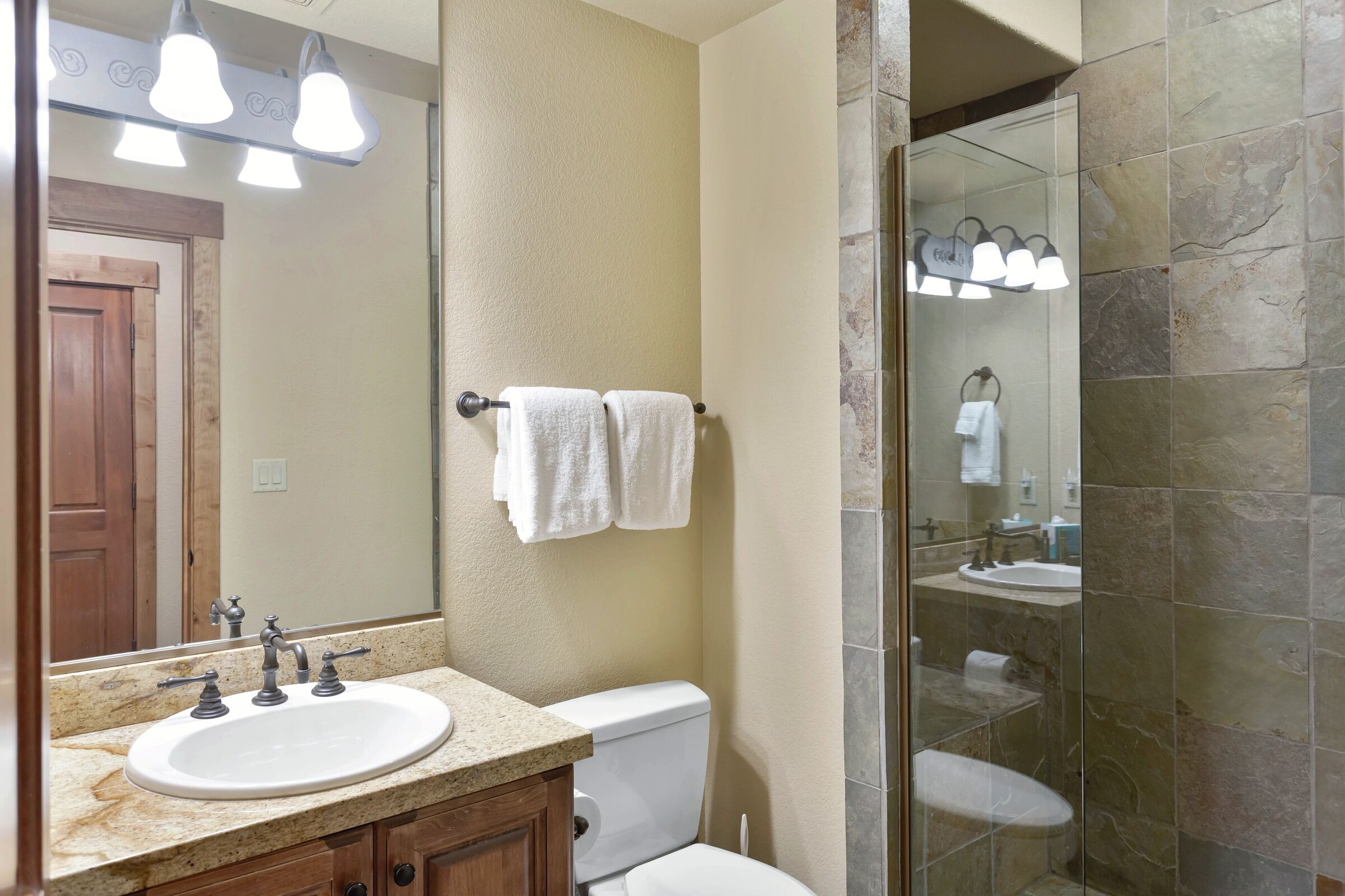 #131 - Bathroom