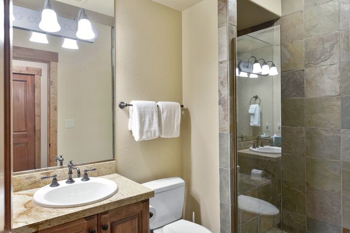 #131 - Bathroom