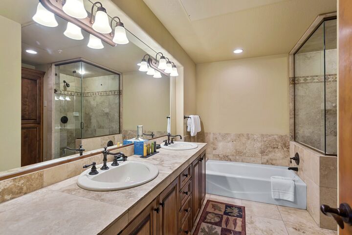 #131 - Ensuite Bathroom