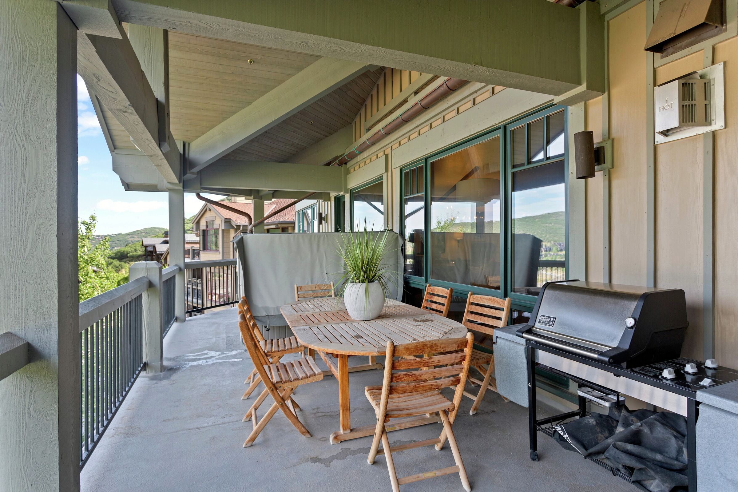 #231 - Balcony with BBQ and Hot Tub