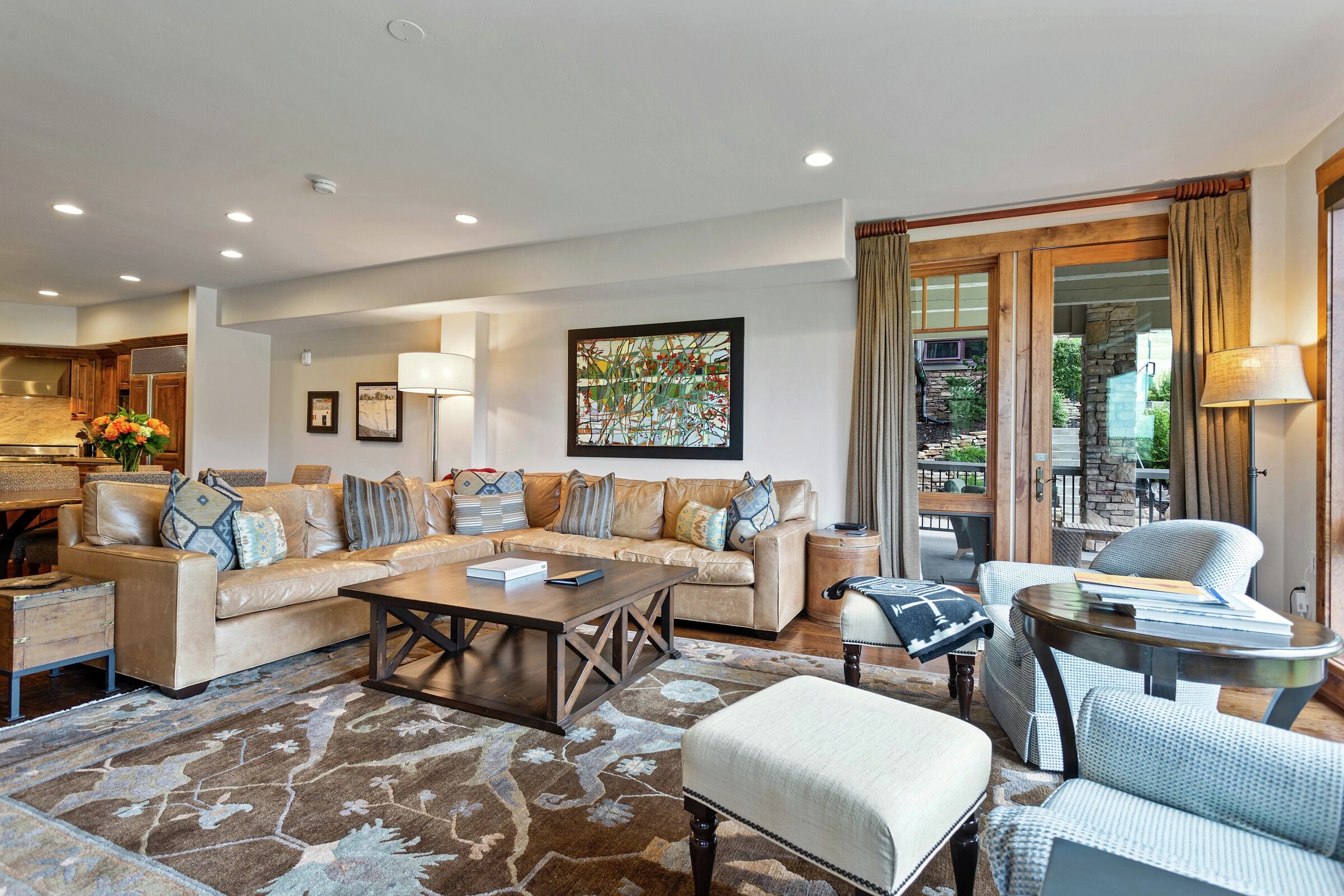 #311 - Living Area