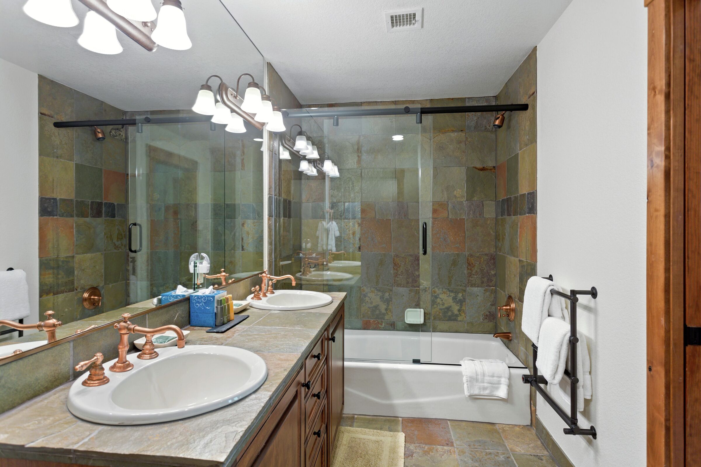 #321 - Ensuite Bathroom