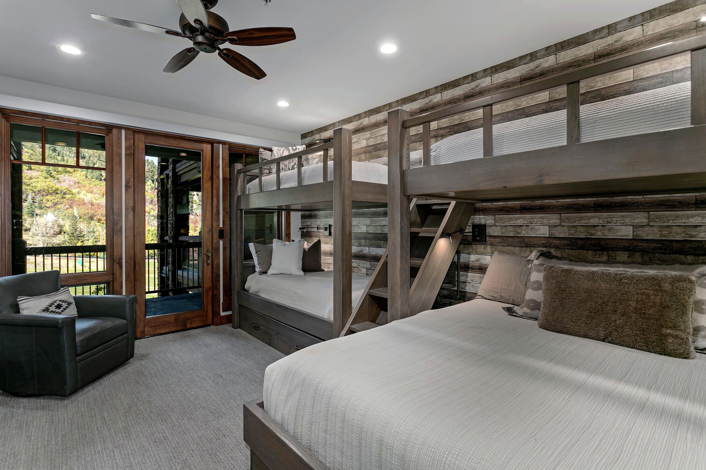 #333 - Bedroom